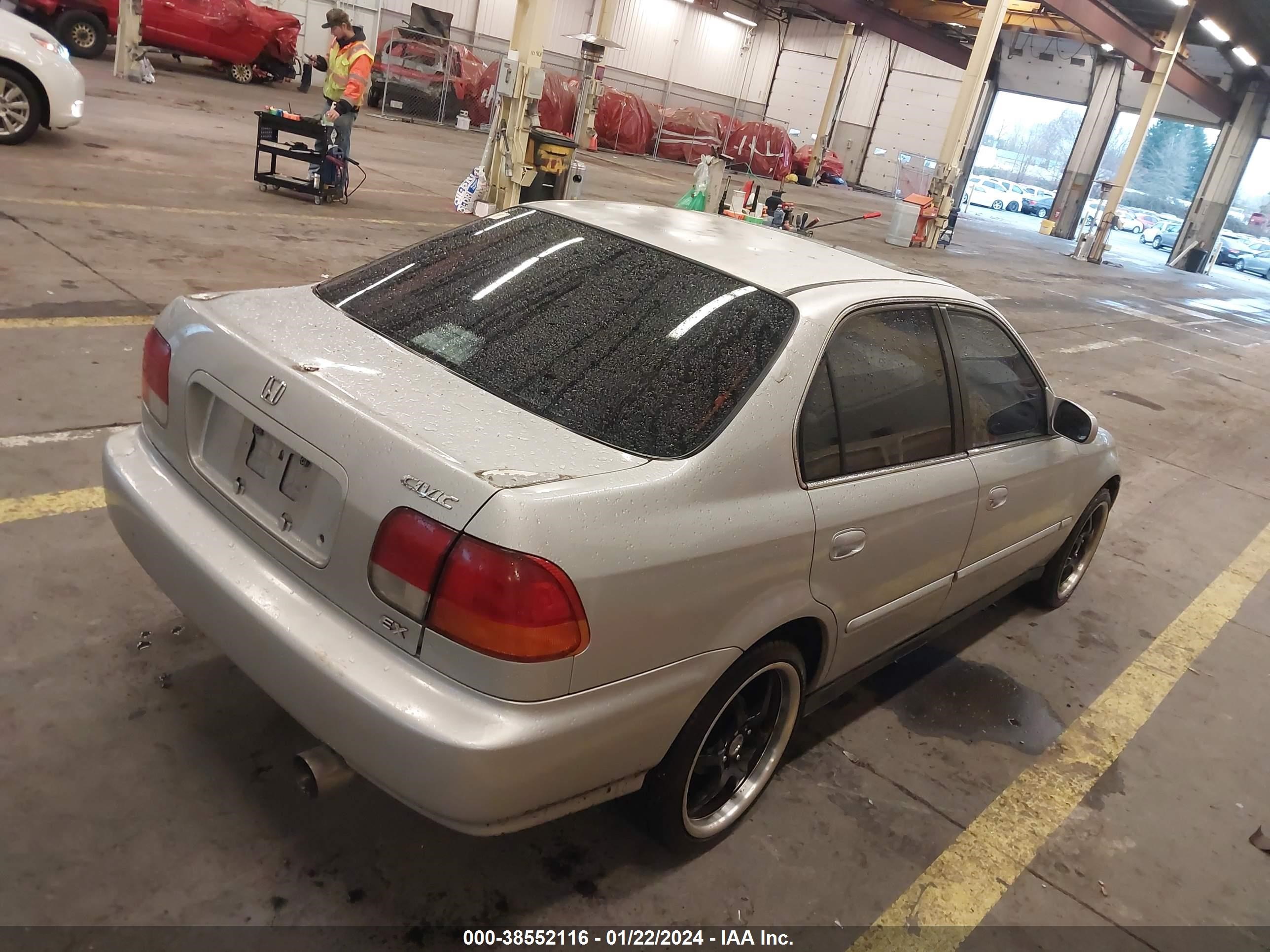 Photo 3 VIN: 2HGEJ8645TH533488 - HONDA CIVIC 