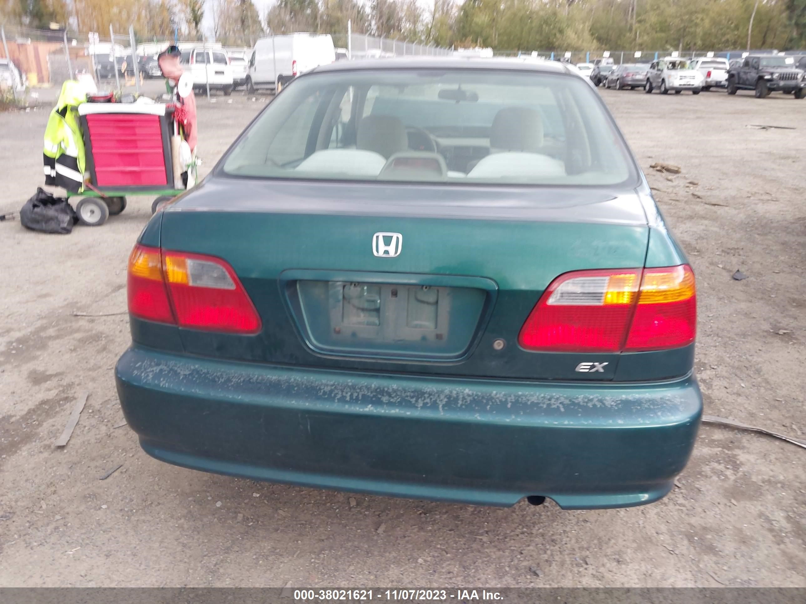 Photo 15 VIN: 2HGEJ8646XH565467 - HONDA CIVIC 