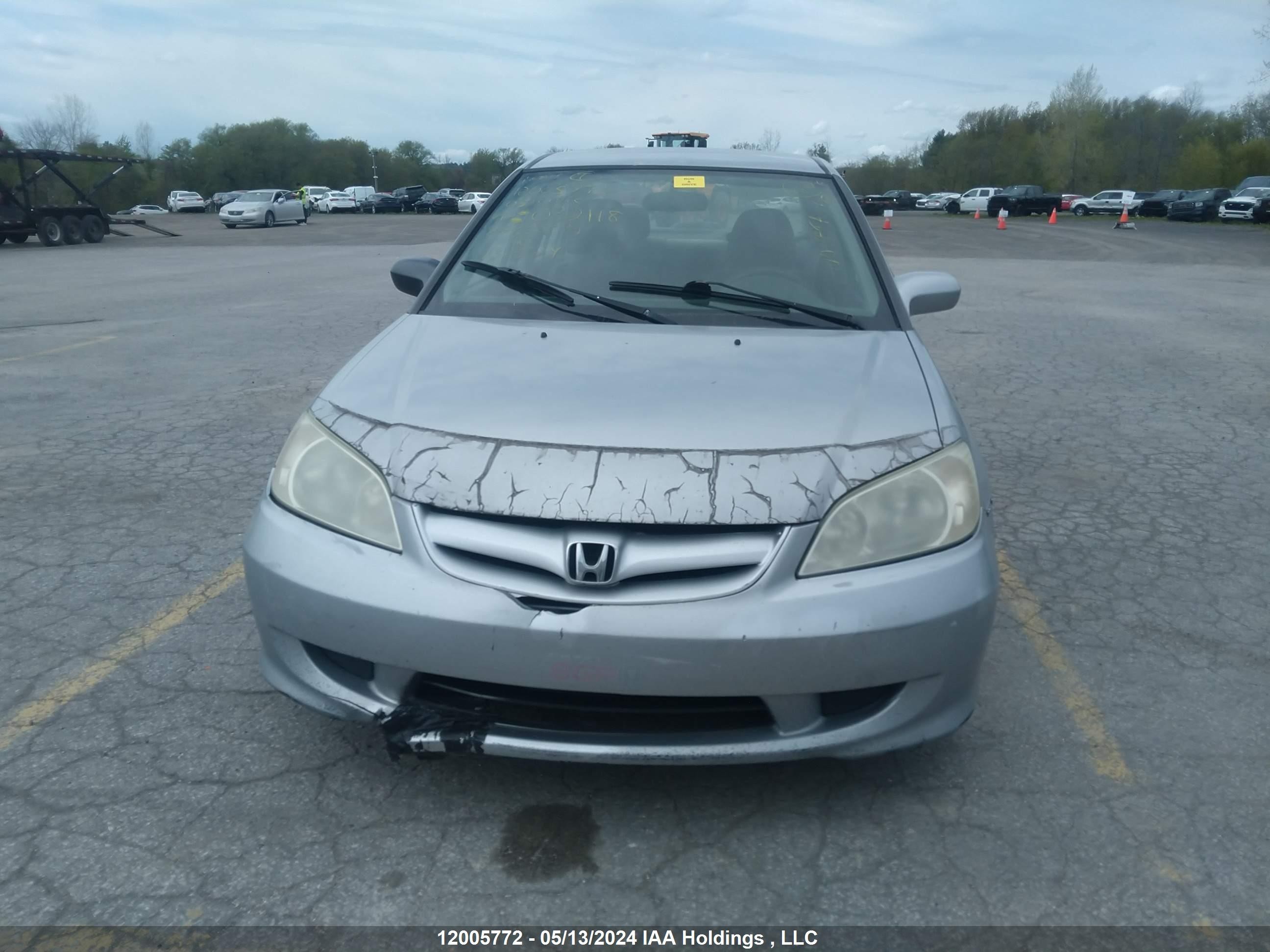 Photo 11 VIN: 2HGES16305H032118 - HONDA CIVIC 