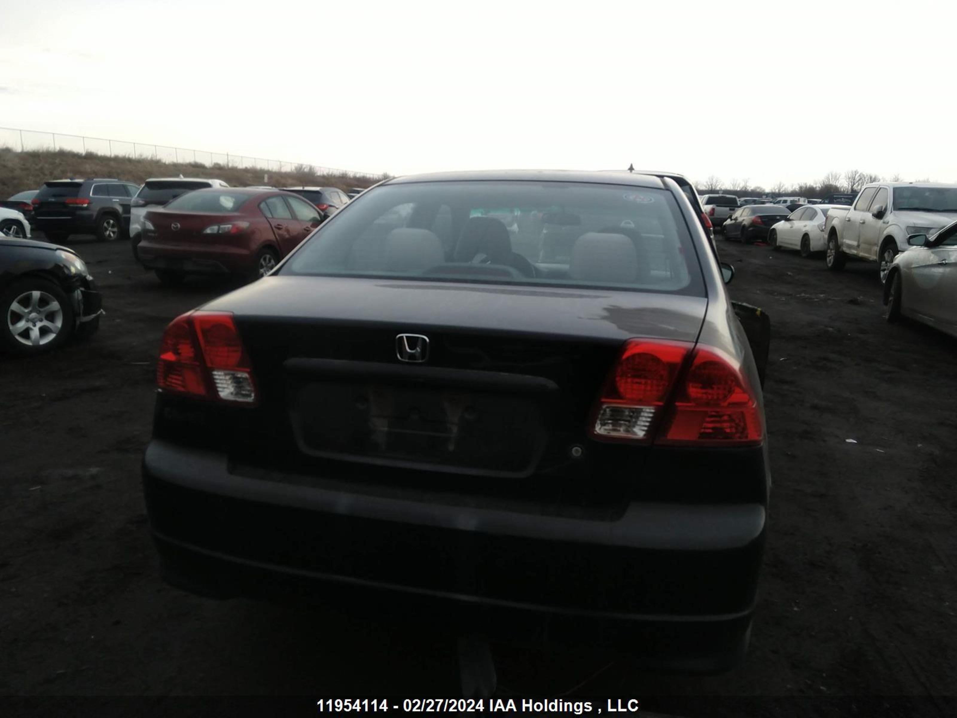 Photo 15 VIN: 2HGES16355H013550 - HONDA CIVIC 