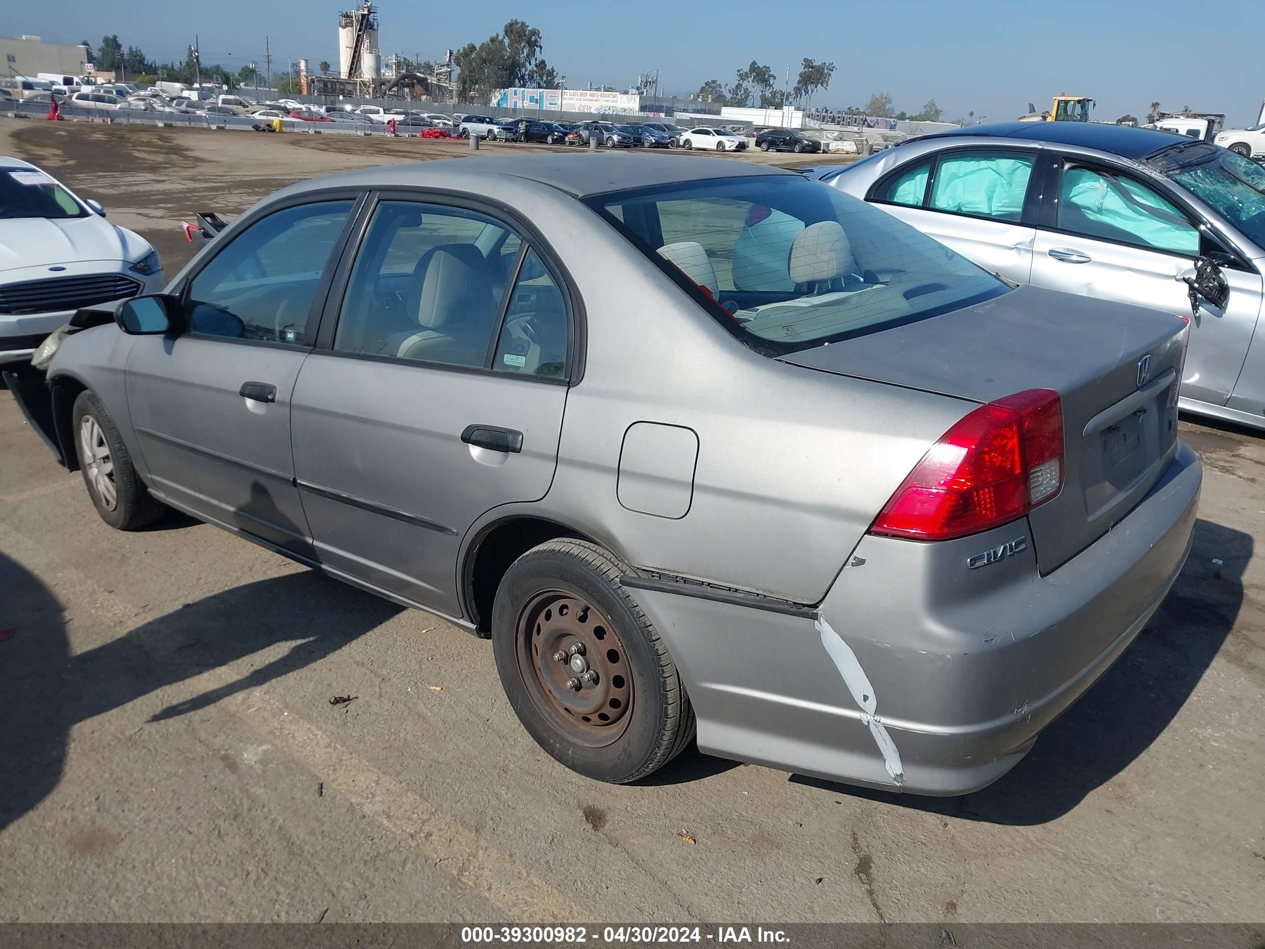 Photo 2 VIN: 2HGES163X5H632712 - HONDA CIVIC 