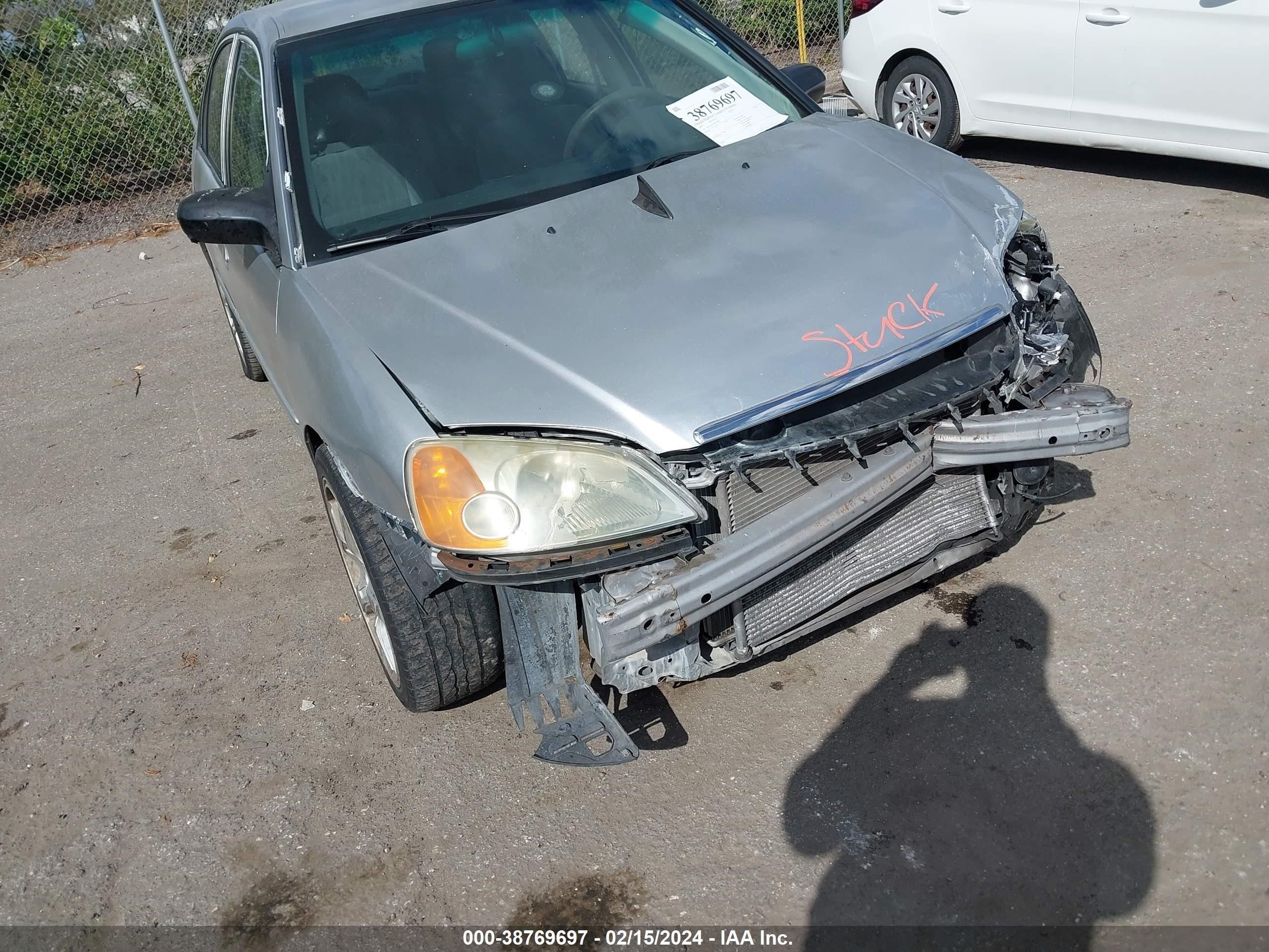 Photo 5 VIN: 2HGES16503H510682 - HONDA CIVIC 