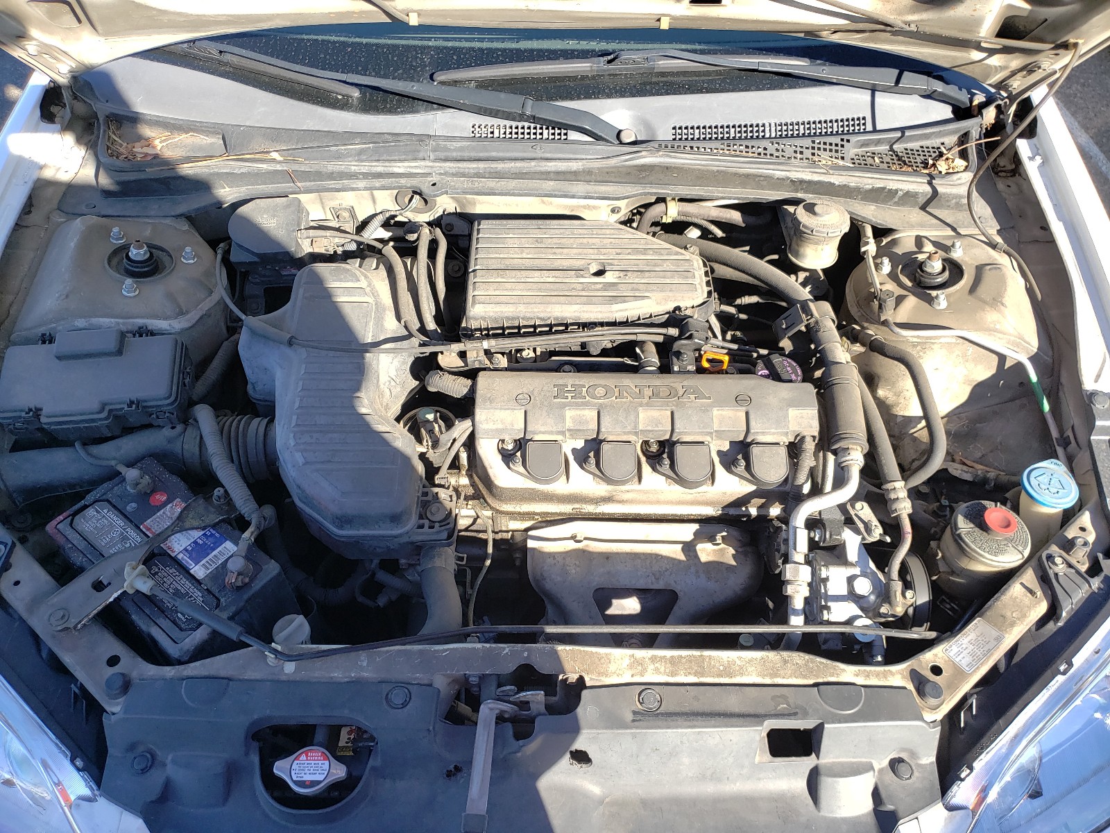 Photo 6 VIN: 2HGES16515H625231 - HONDA CIVIC LX 