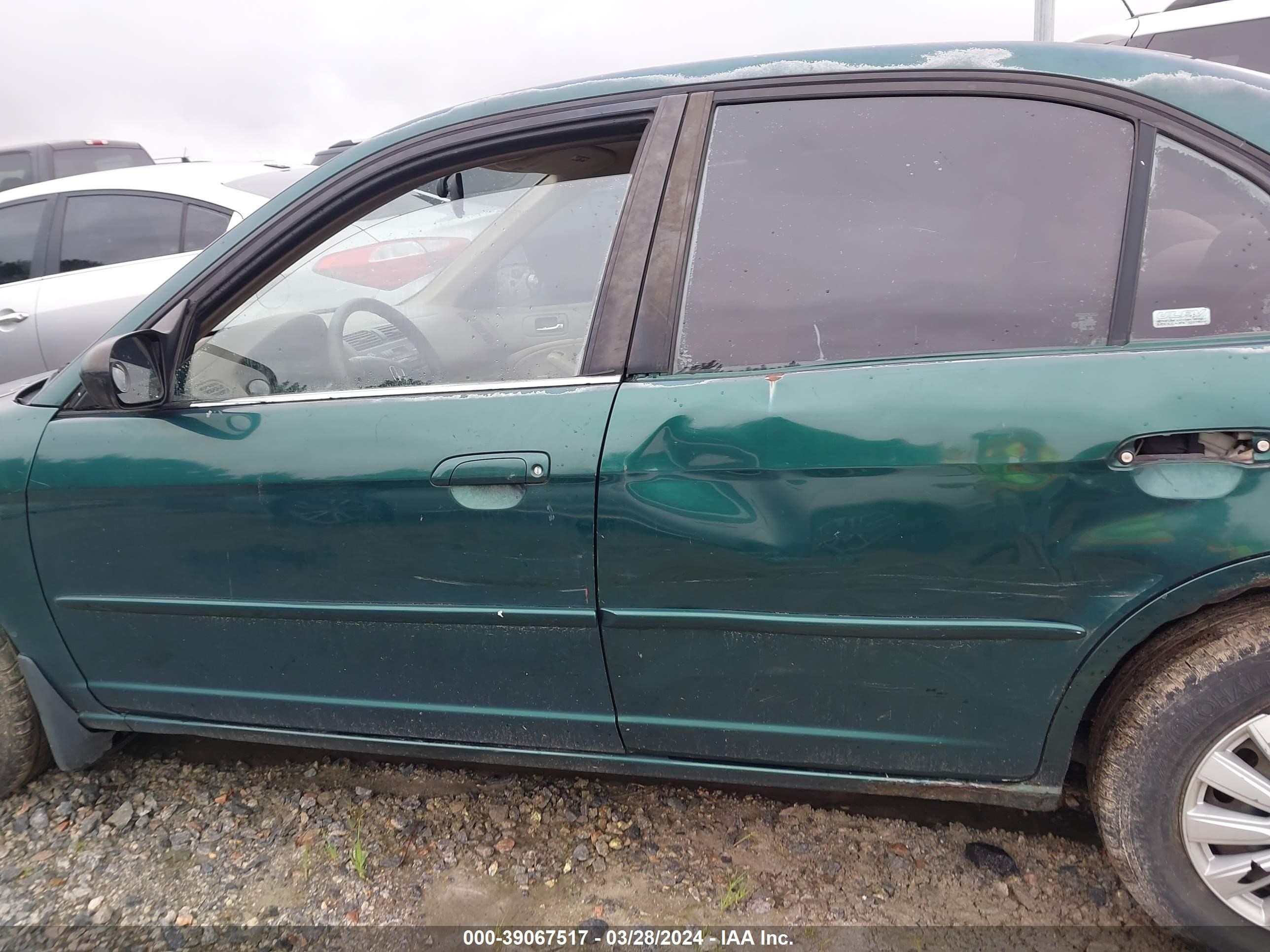 Photo 13 VIN: 2HGES16522H551099 - HONDA CIVIC 