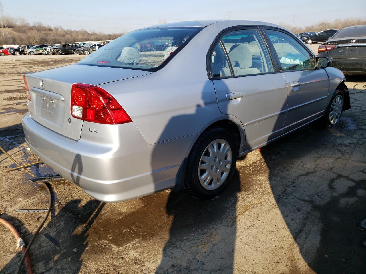 Photo 2 VIN: 2HGES16525H513943 - HONDA CIVIC 