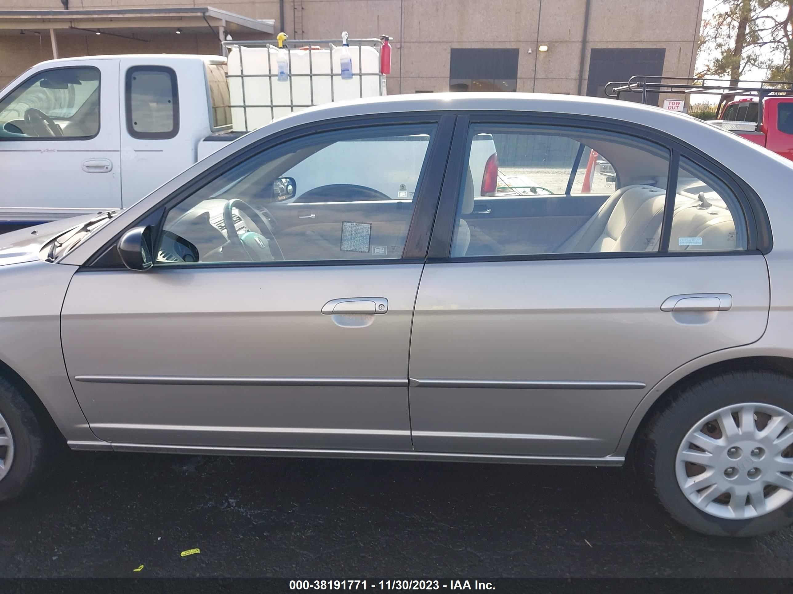 Photo 14 VIN: 2HGES16535H550029 - HONDA CIVIC 