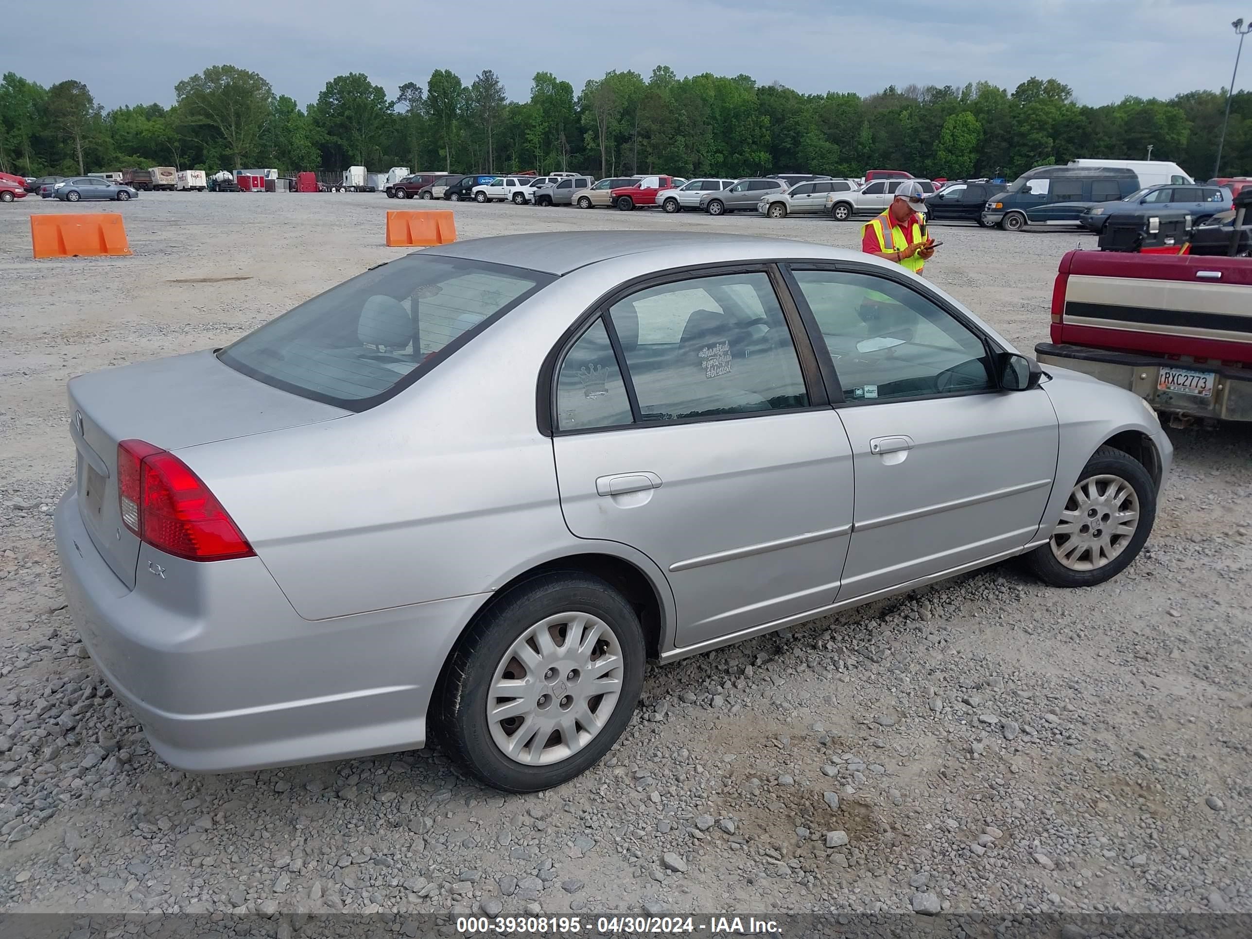 Photo 3 VIN: 2HGES16545H603336 - HONDA CIVIC 