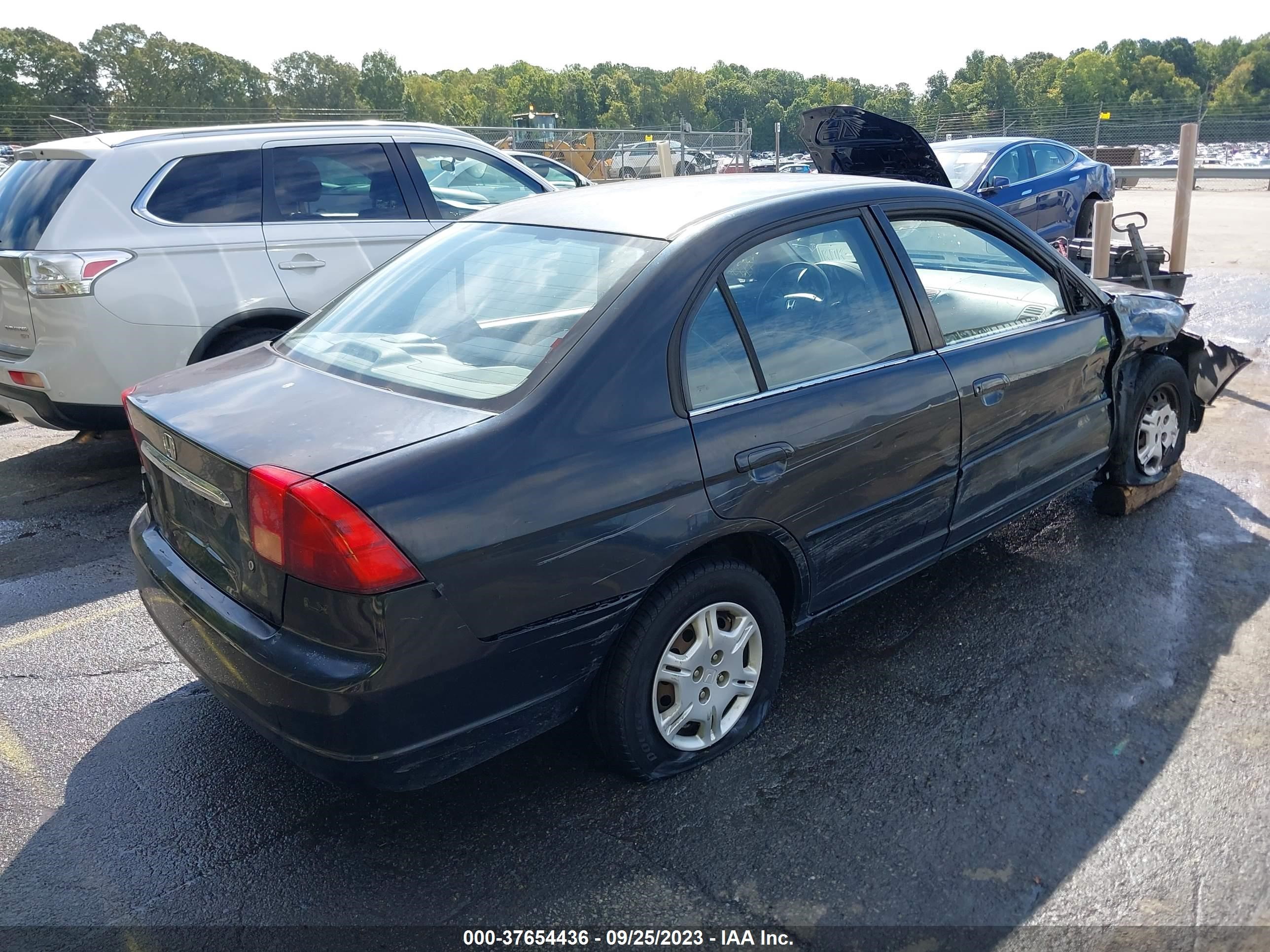 Photo 3 VIN: 2HGES16562H518428 - HONDA CIVIC 