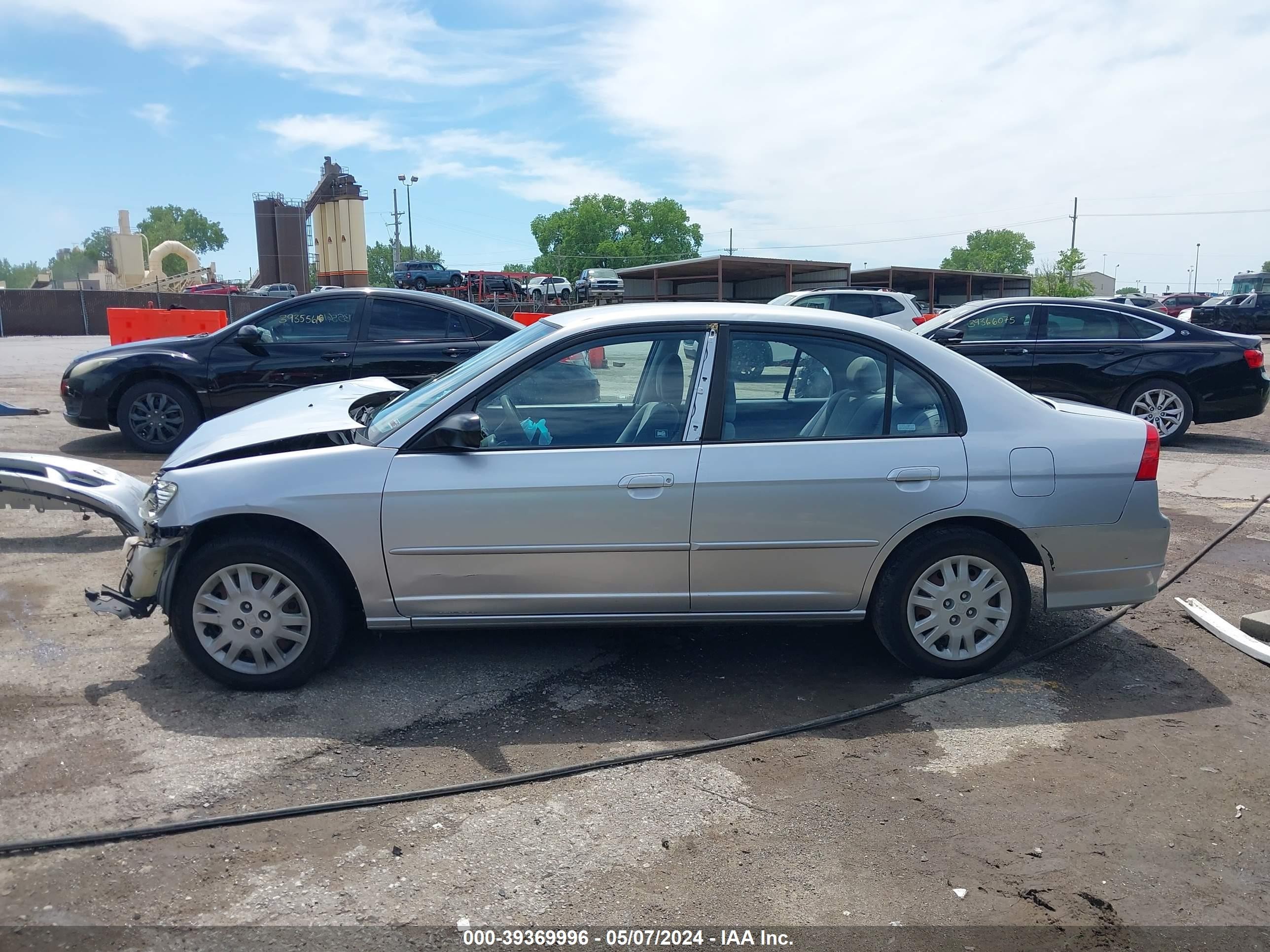 Photo 14 VIN: 2HGES16565H523911 - HONDA CIVIC 