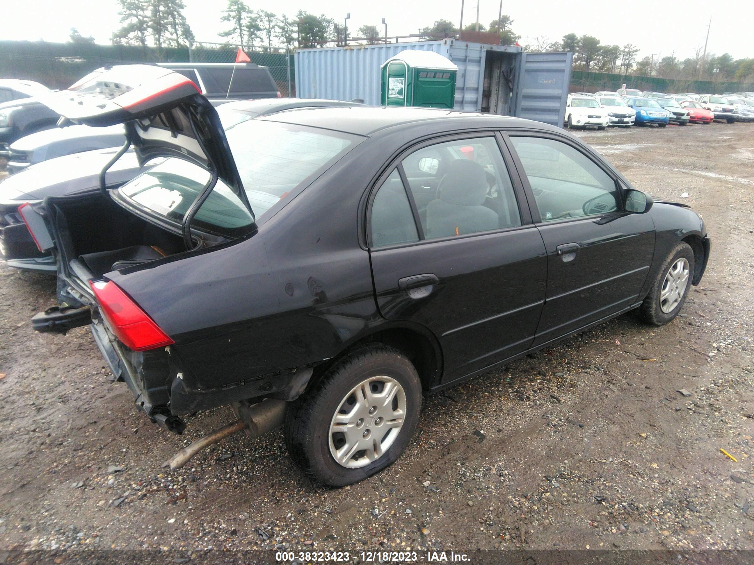 Photo 3 VIN: 2HGES16582H501193 - HONDA CIVIC 