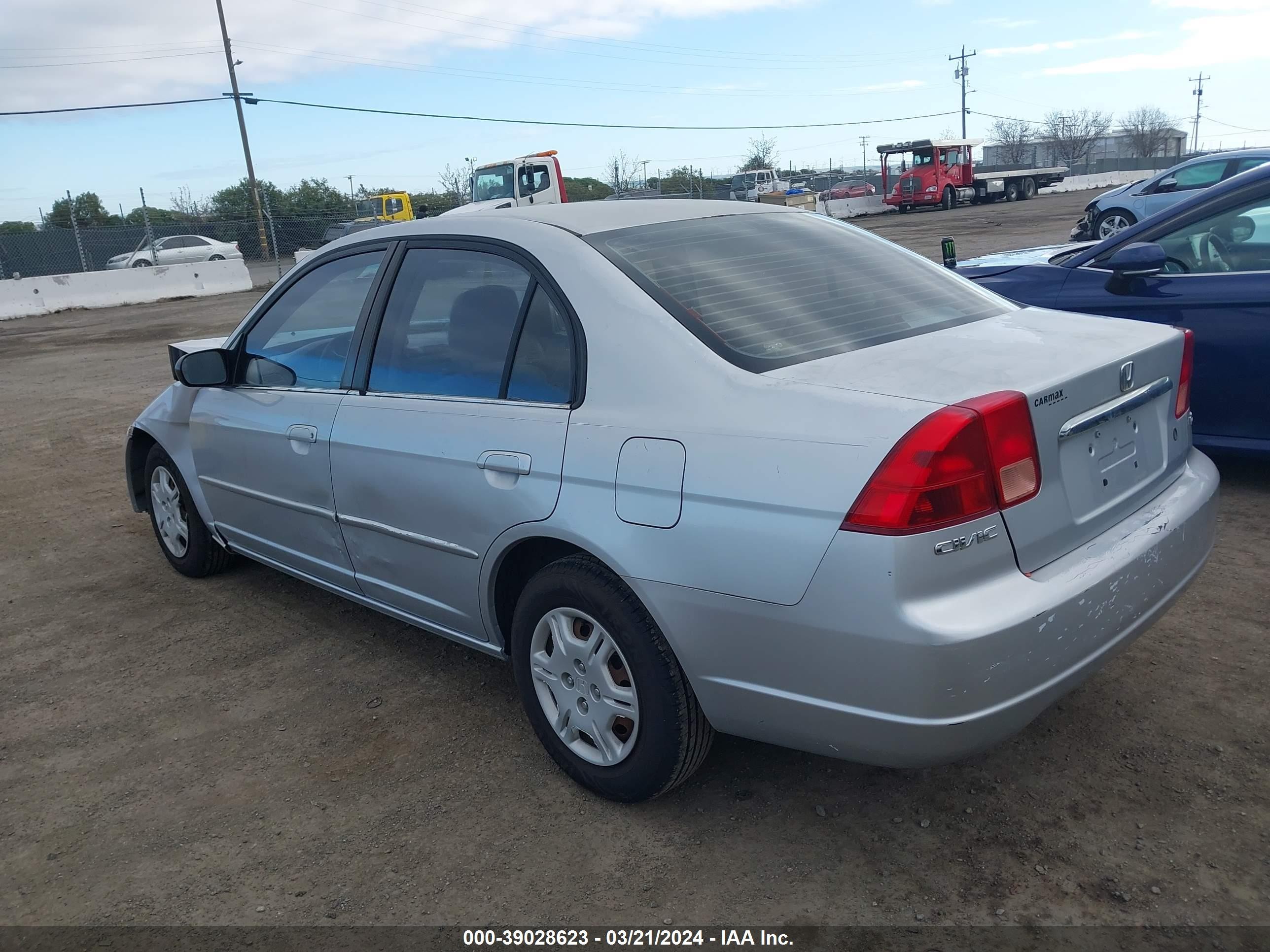 Photo 2 VIN: 2HGES16582H556632 - HONDA CIVIC 