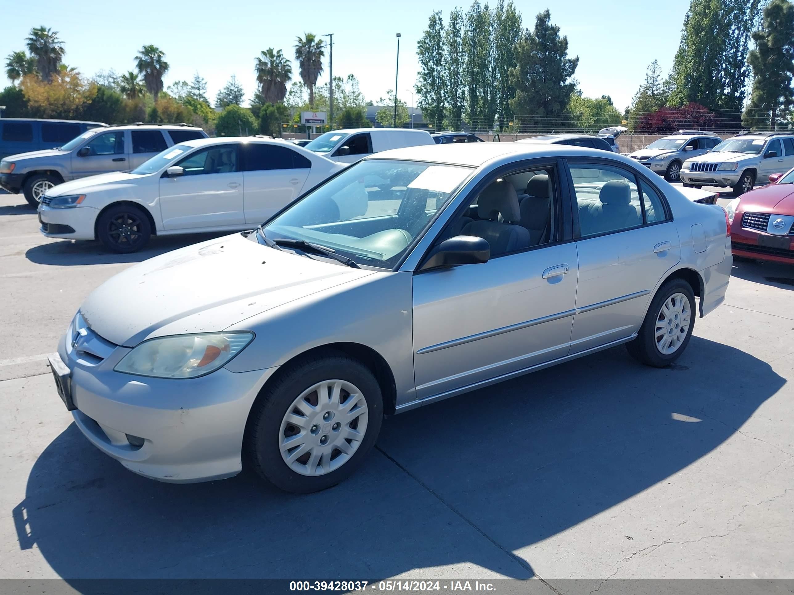 Photo 1 VIN: 2HGES16585H599551 - HONDA CIVIC 