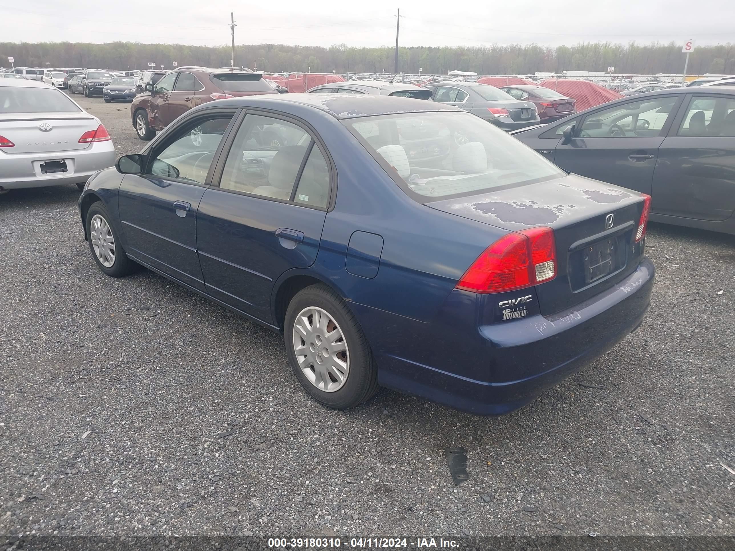 Photo 2 VIN: 2HGES165X5H534684 - HONDA CIVIC 