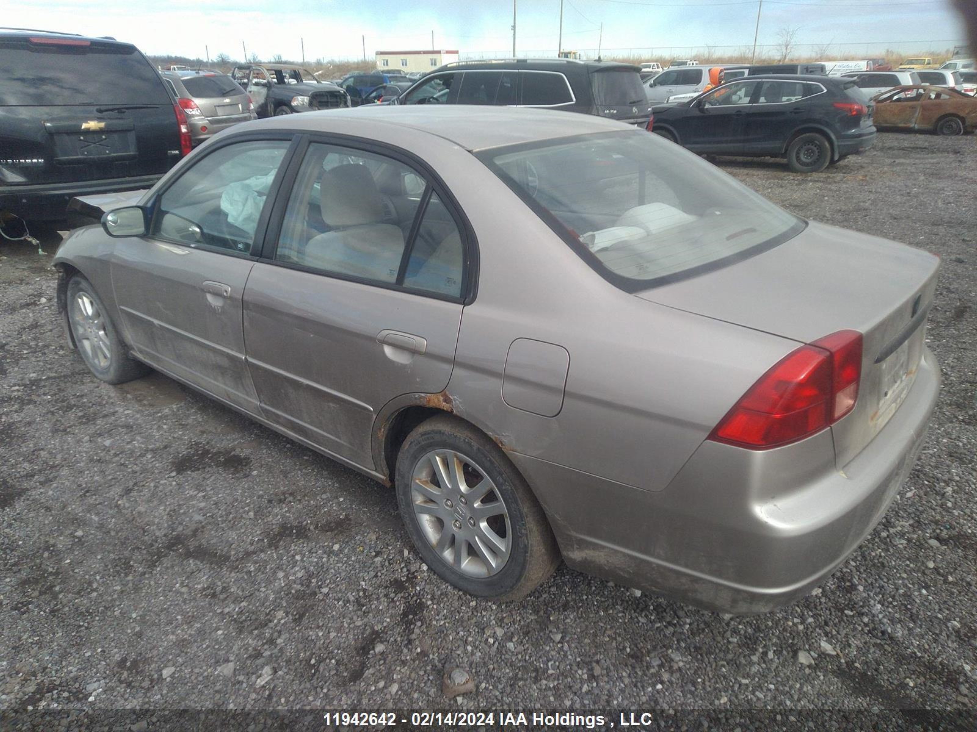 Photo 2 VIN: 2HGES16641H926191 - HONDA CIVIC 