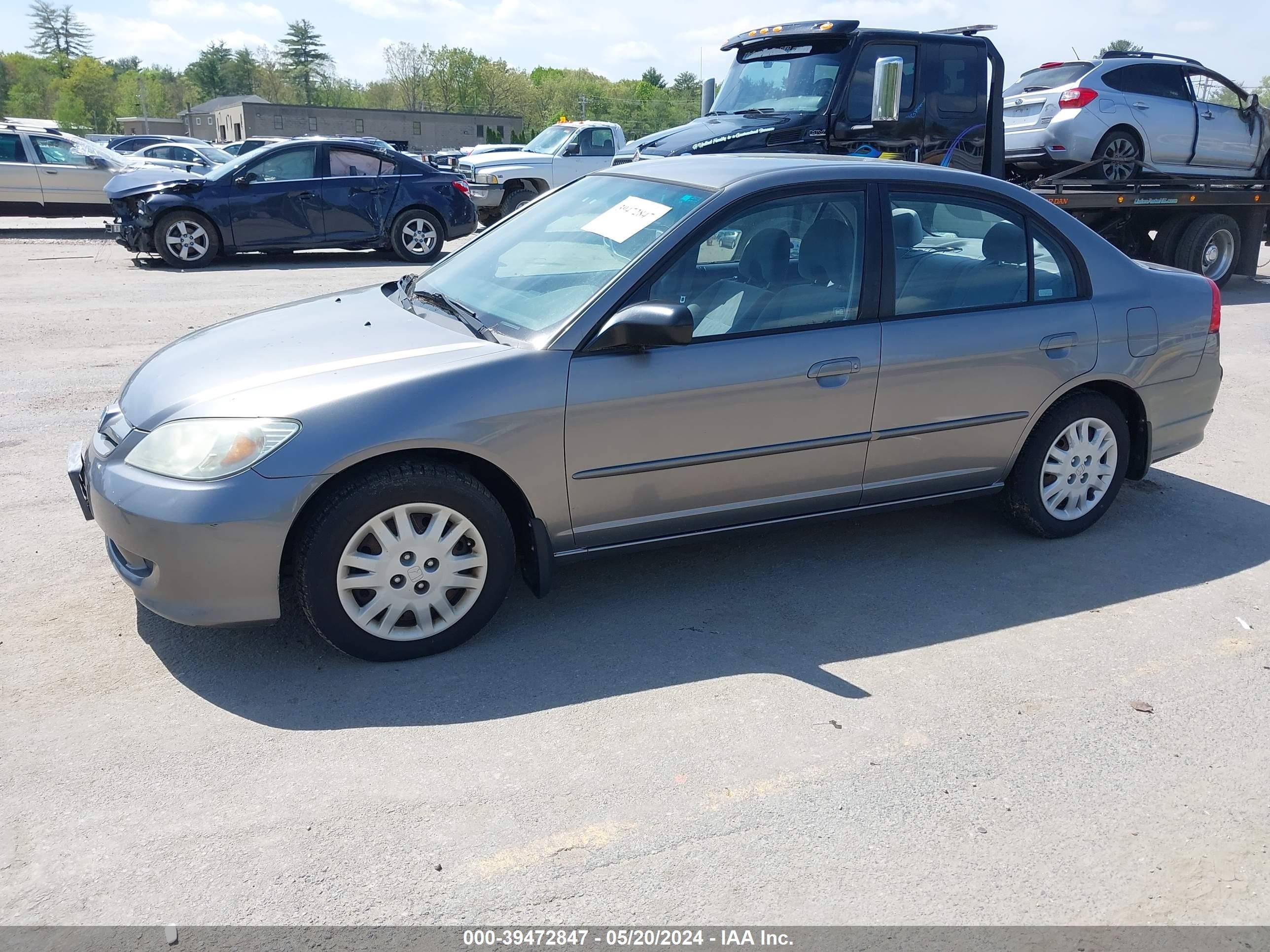 Photo 1 VIN: 2HGES16675H526275 - HONDA CIVIC 