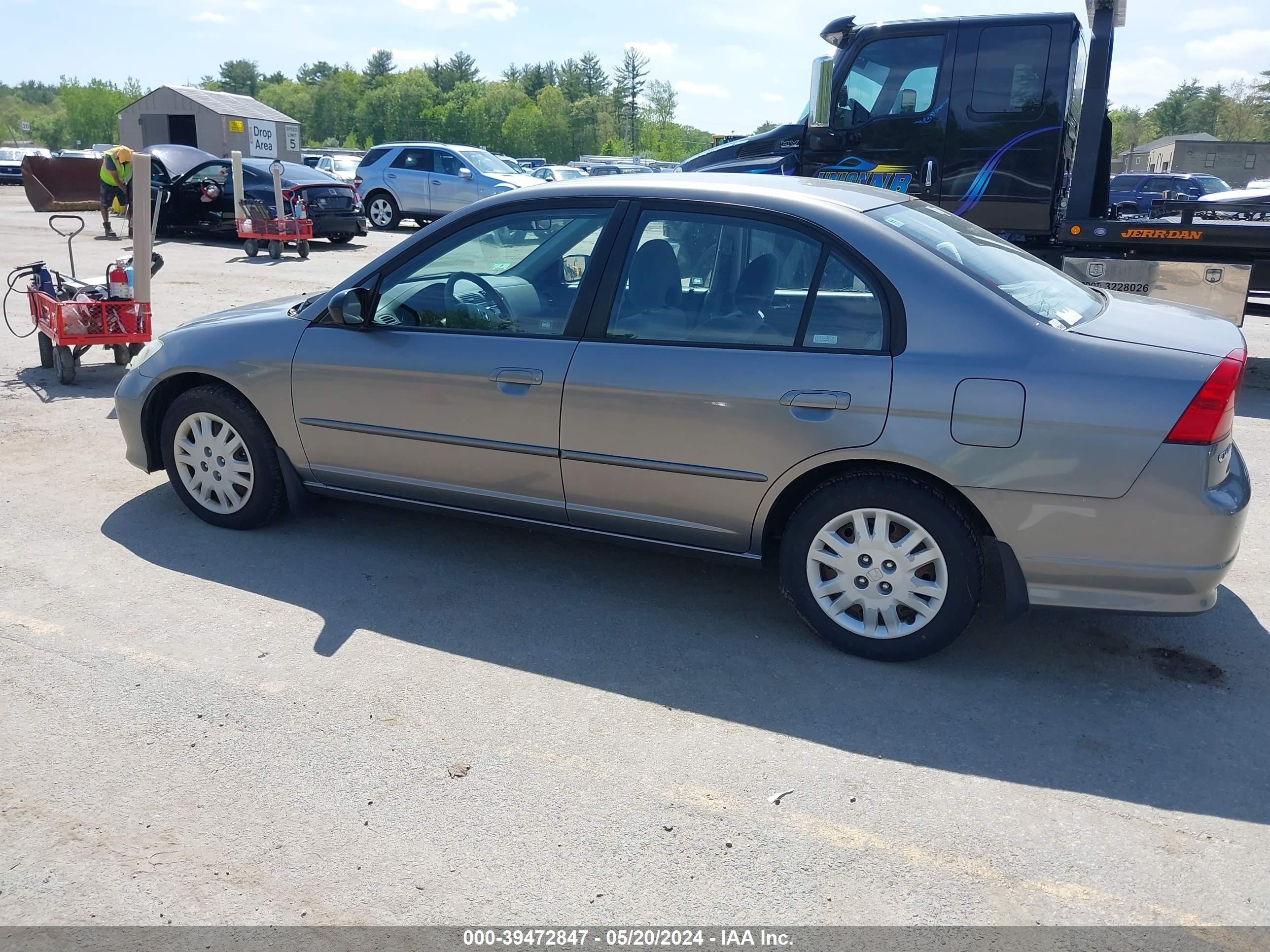 Photo 2 VIN: 2HGES16675H526275 - HONDA CIVIC 