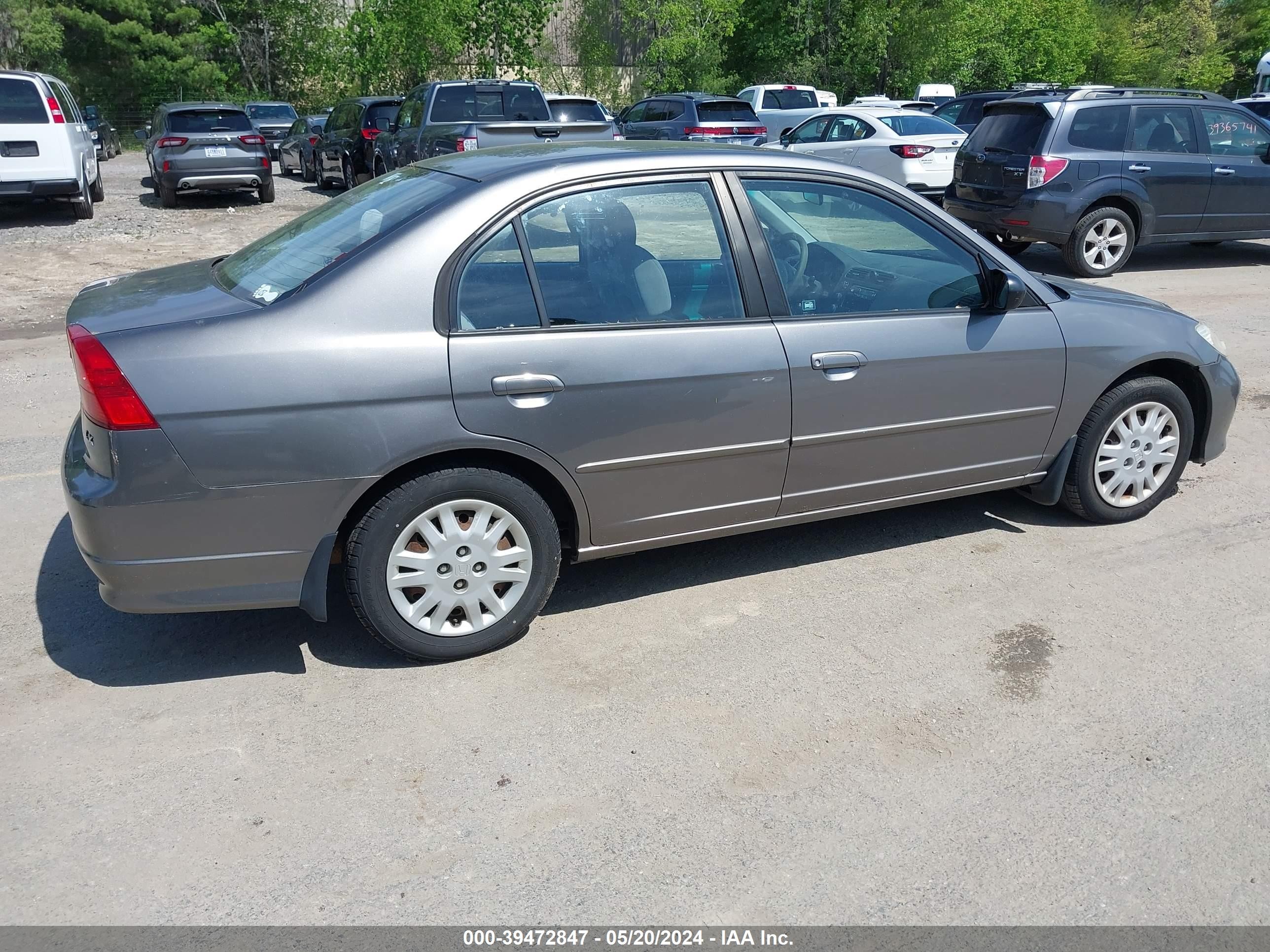 Photo 3 VIN: 2HGES16675H526275 - HONDA CIVIC 