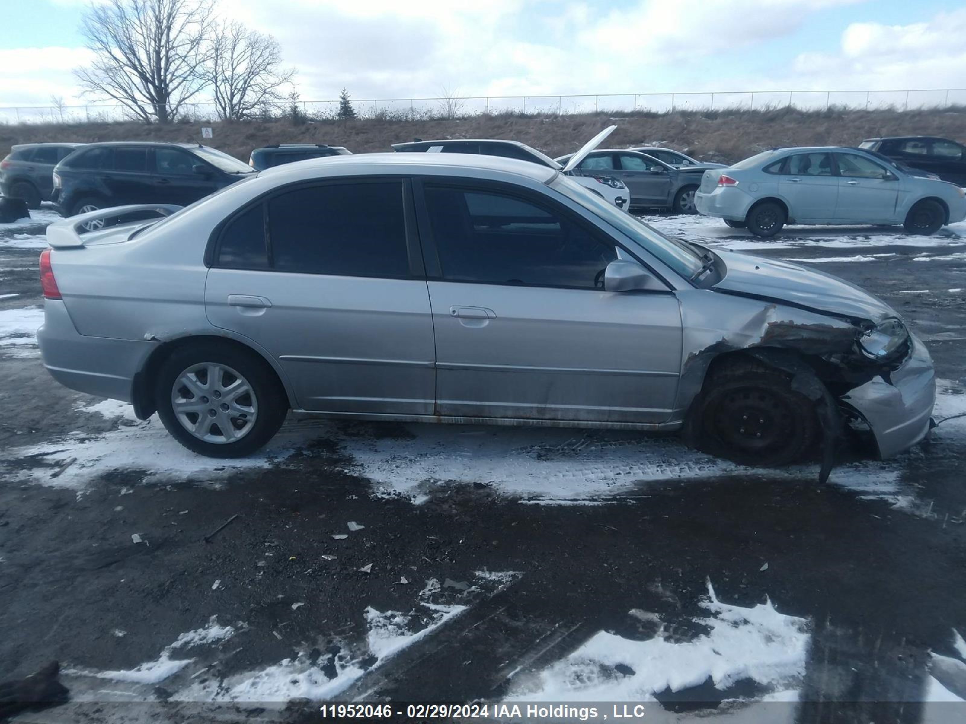 Photo 12 VIN: 2HGES16683H924060 - HONDA CIVIC 