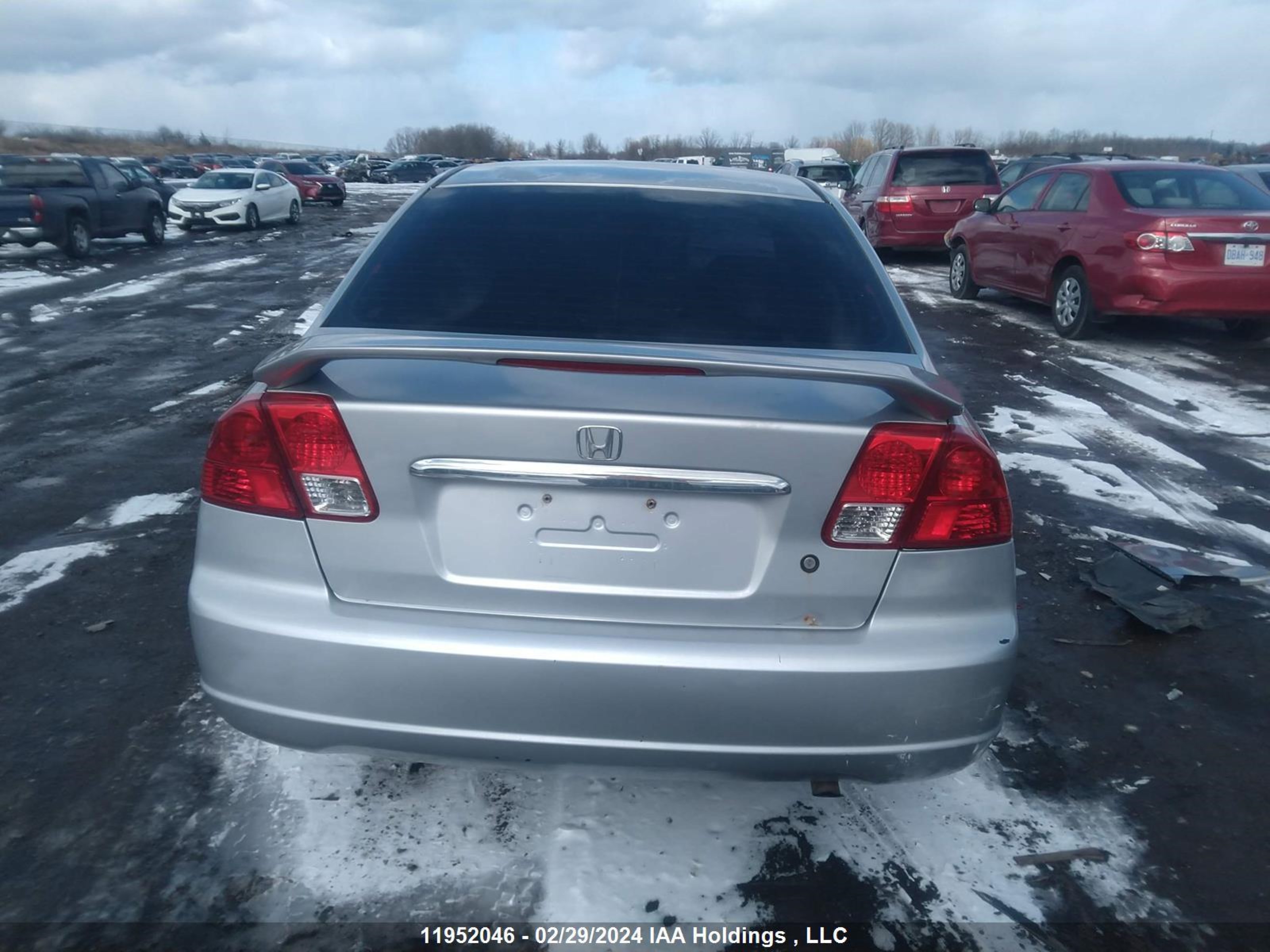 Photo 15 VIN: 2HGES16683H924060 - HONDA CIVIC 