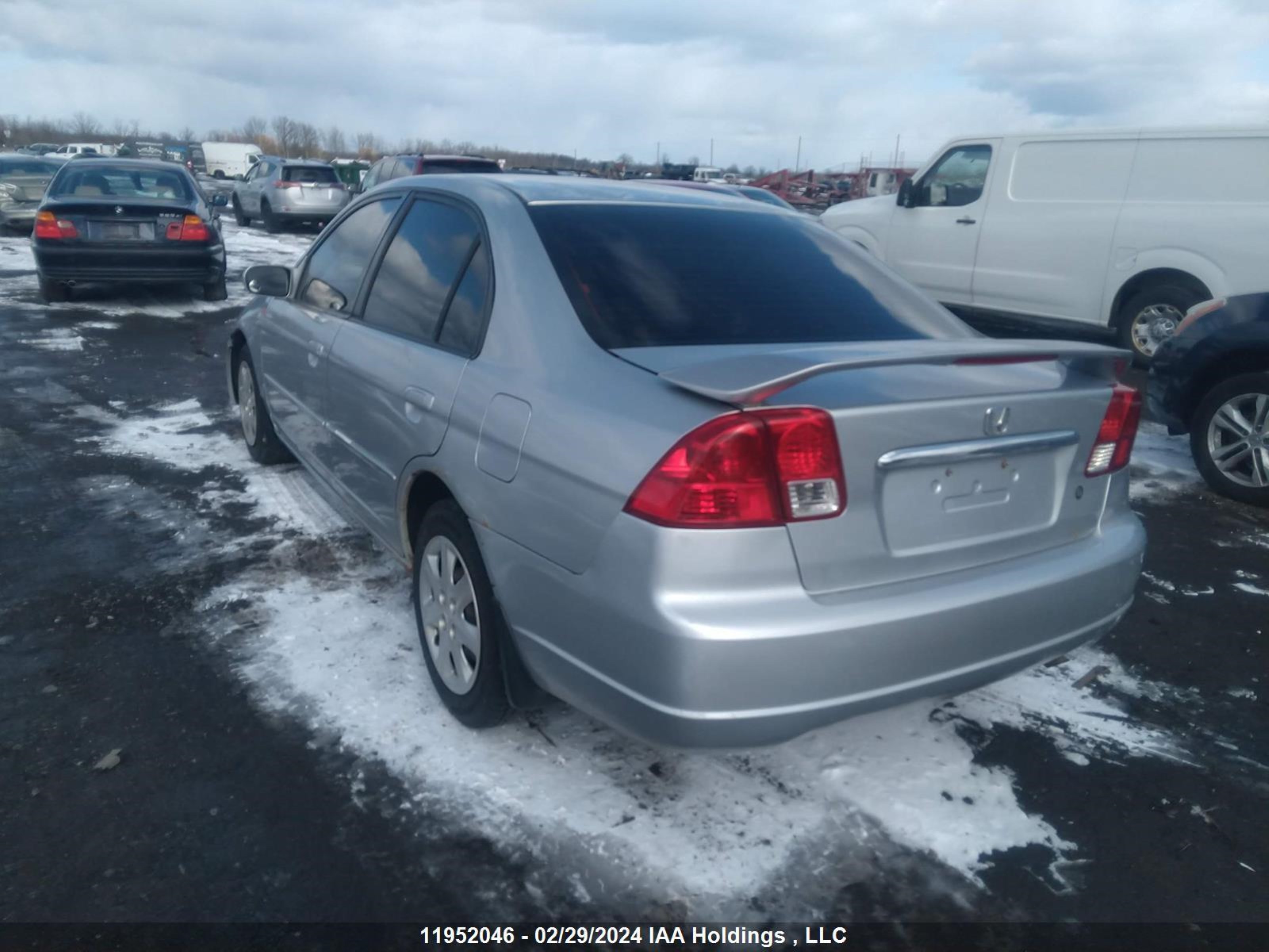 Photo 2 VIN: 2HGES16683H924060 - HONDA CIVIC 