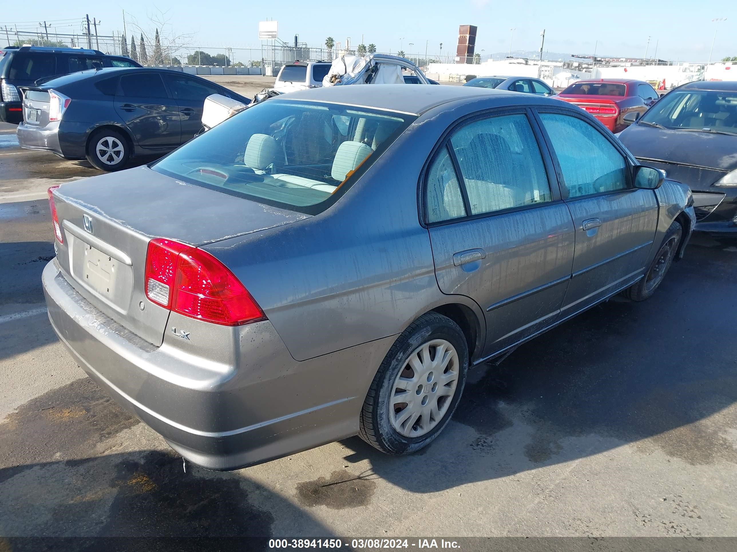 Photo 3 VIN: 2HGES16695H504990 - HONDA CIVIC 