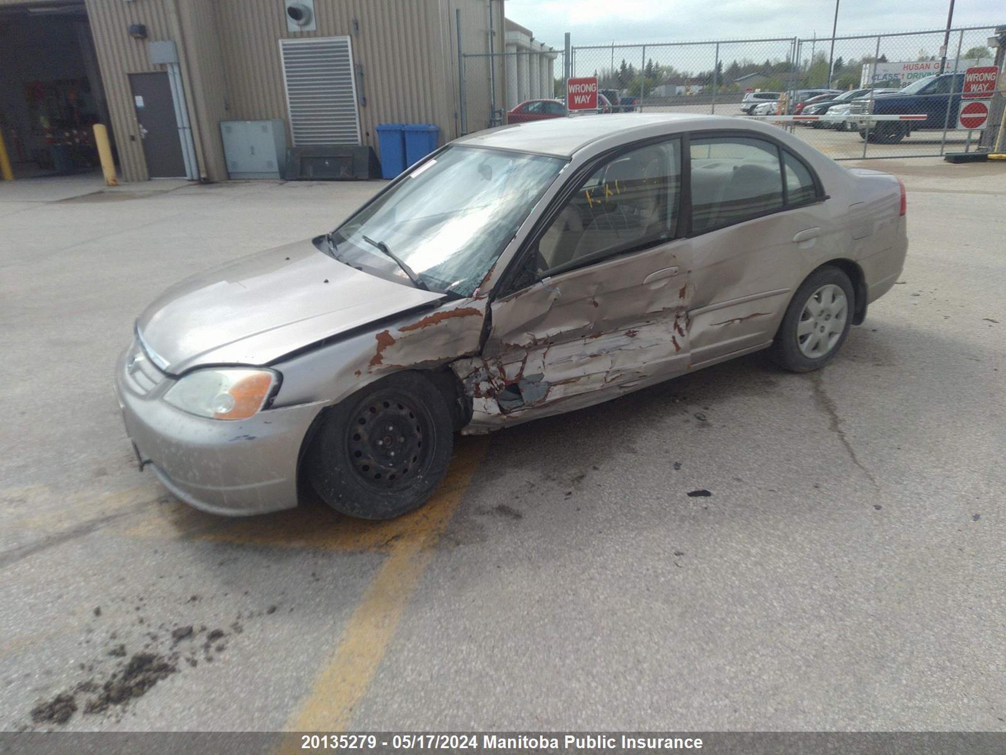 Photo 1 VIN: 2HGES168X2H905977 - HONDA CIVIC 