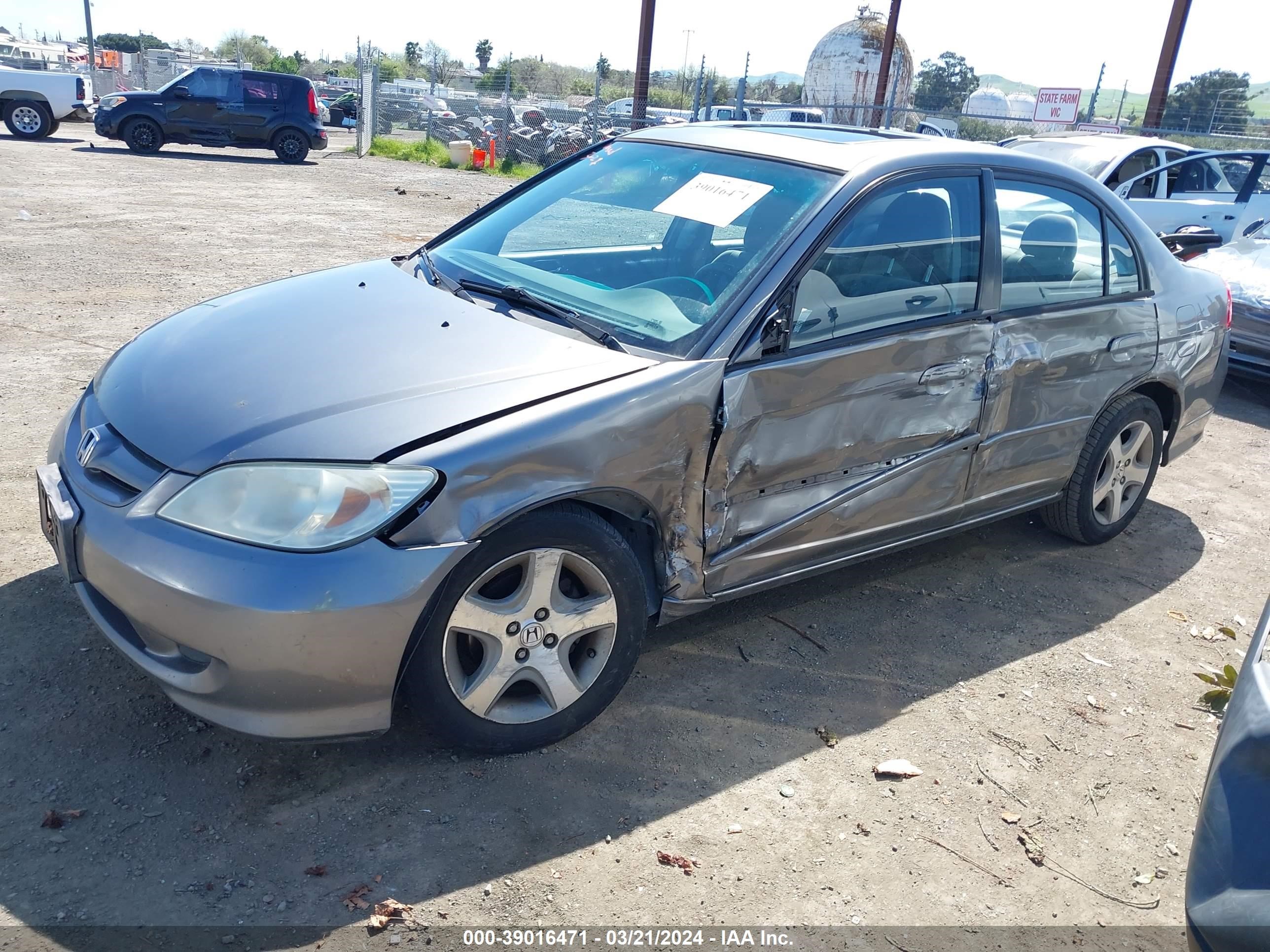 Photo 1 VIN: 2HGES25895H603804 - HONDA CIVIC 