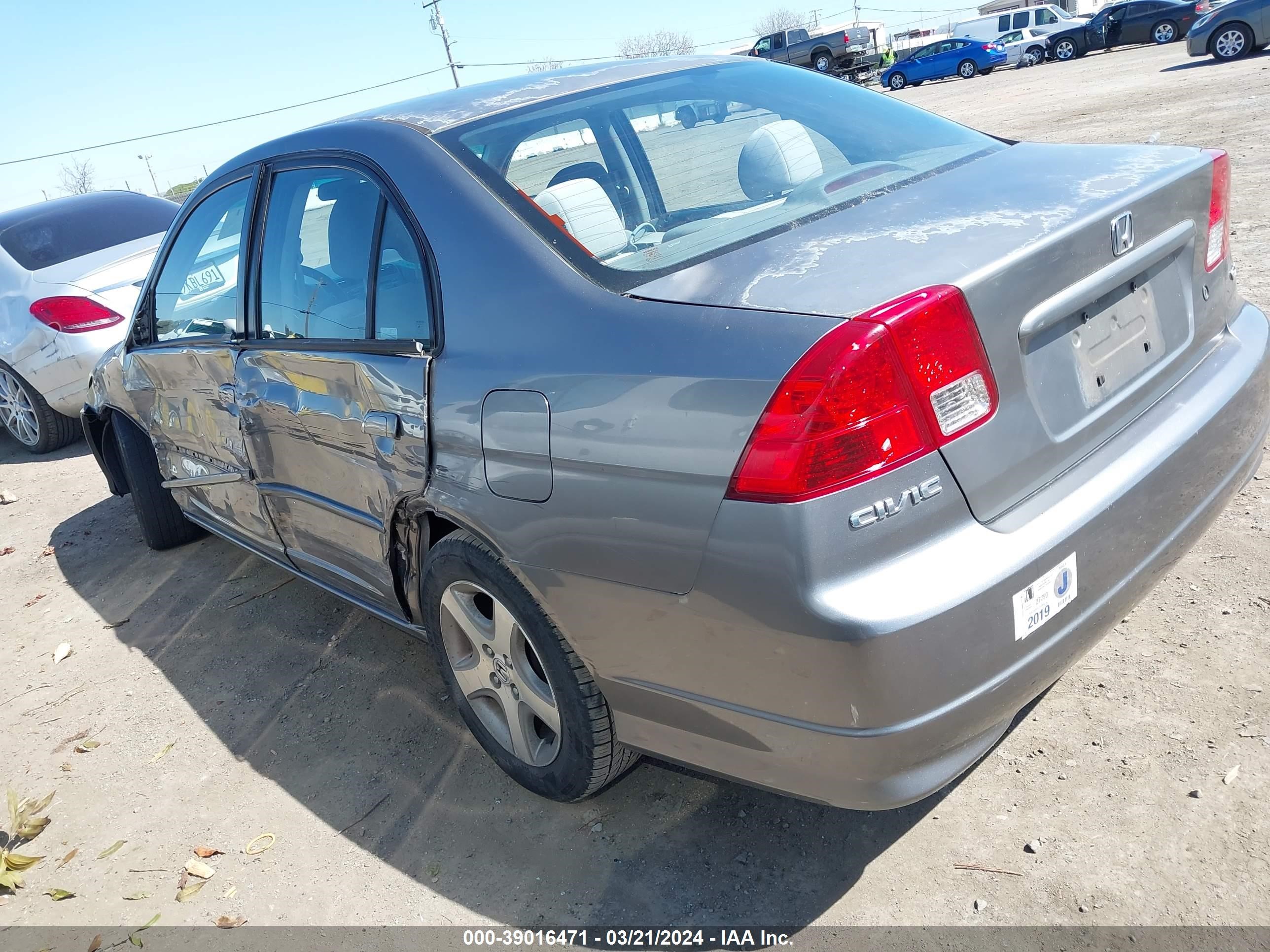 Photo 2 VIN: 2HGES25895H603804 - HONDA CIVIC 