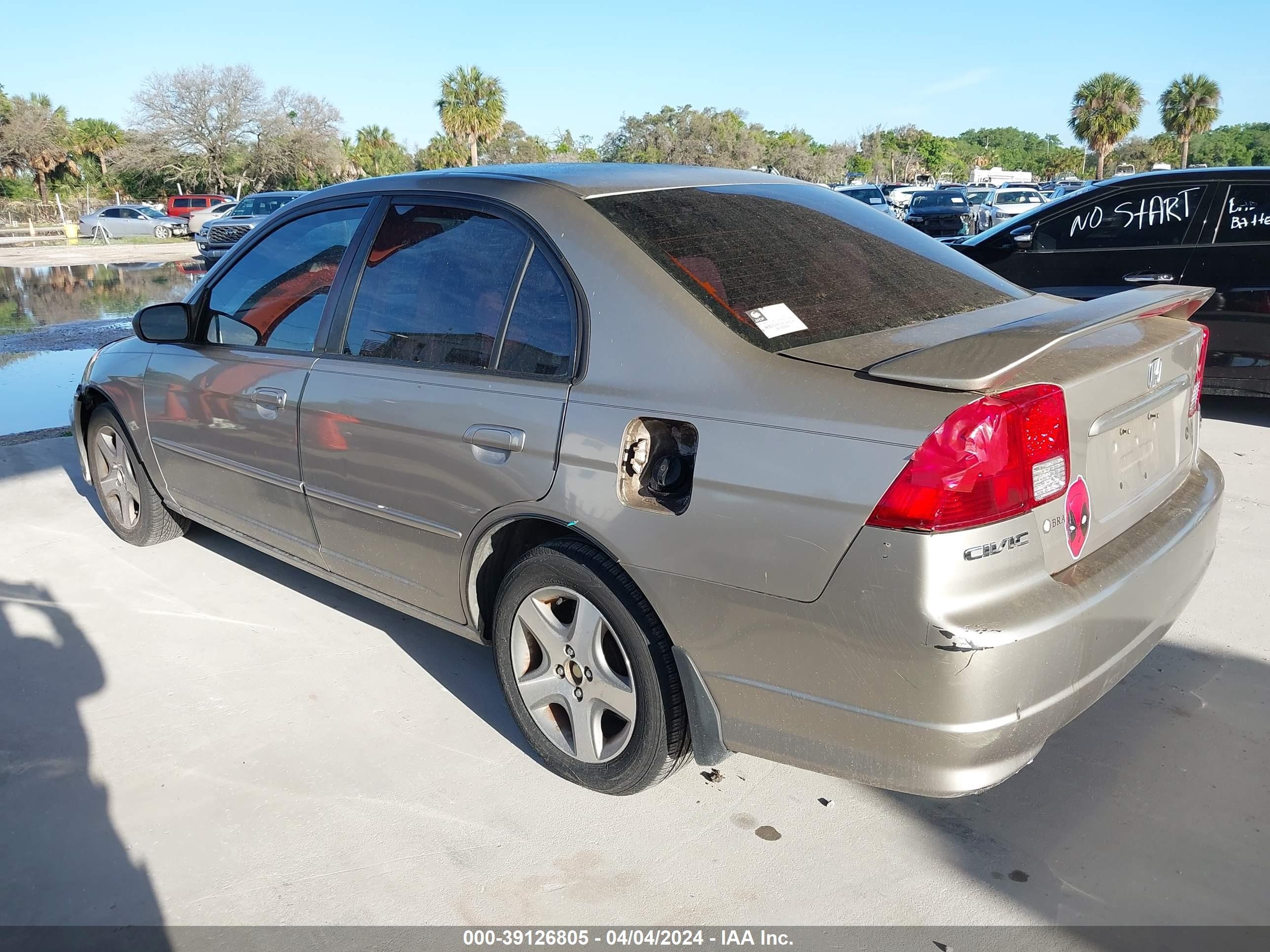 Photo 2 VIN: 2HGES26784H516092 - HONDA CIVIC 