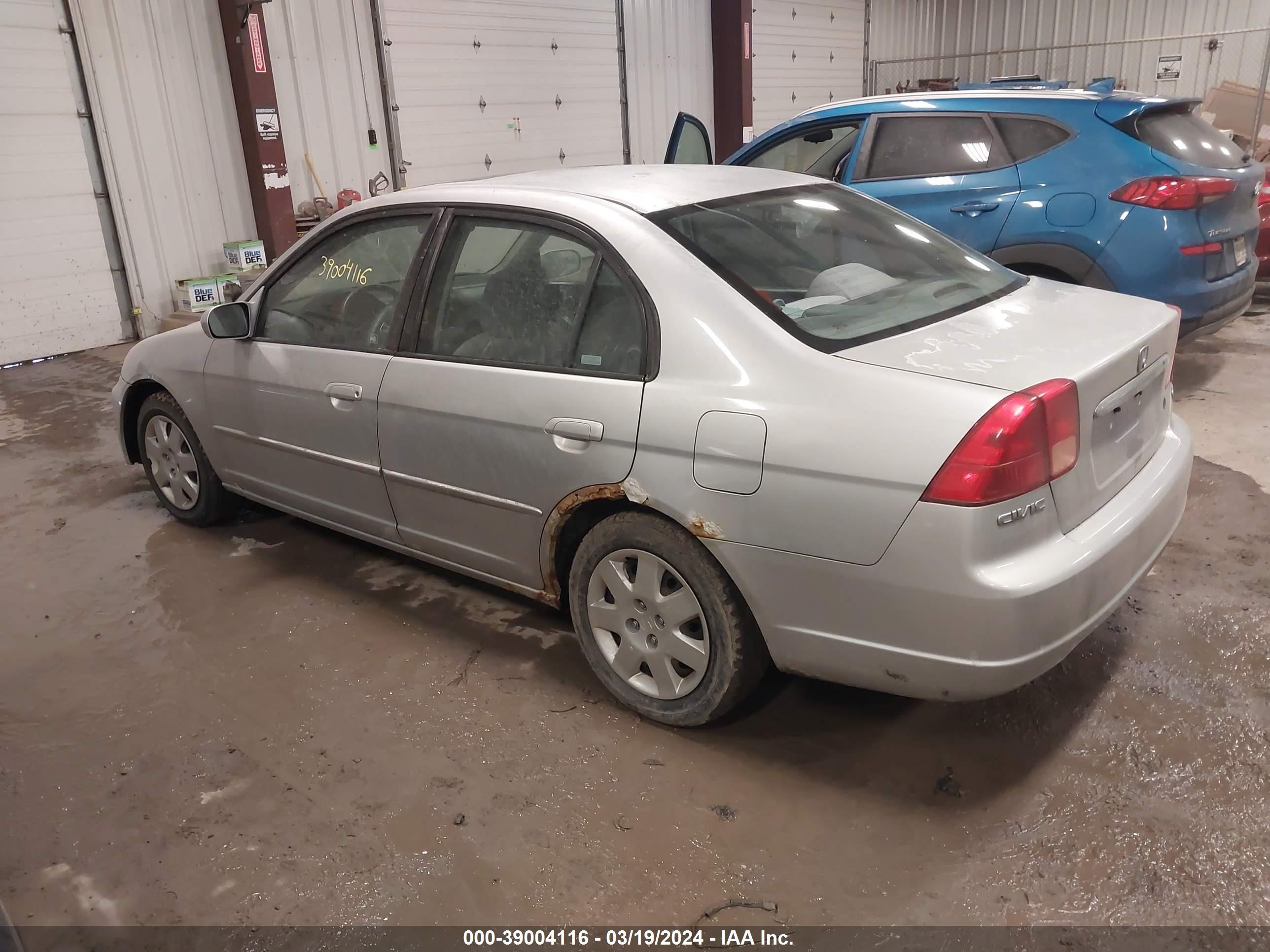 Photo 2 VIN: 2HGES26832H592597 - HONDA CIVIC 