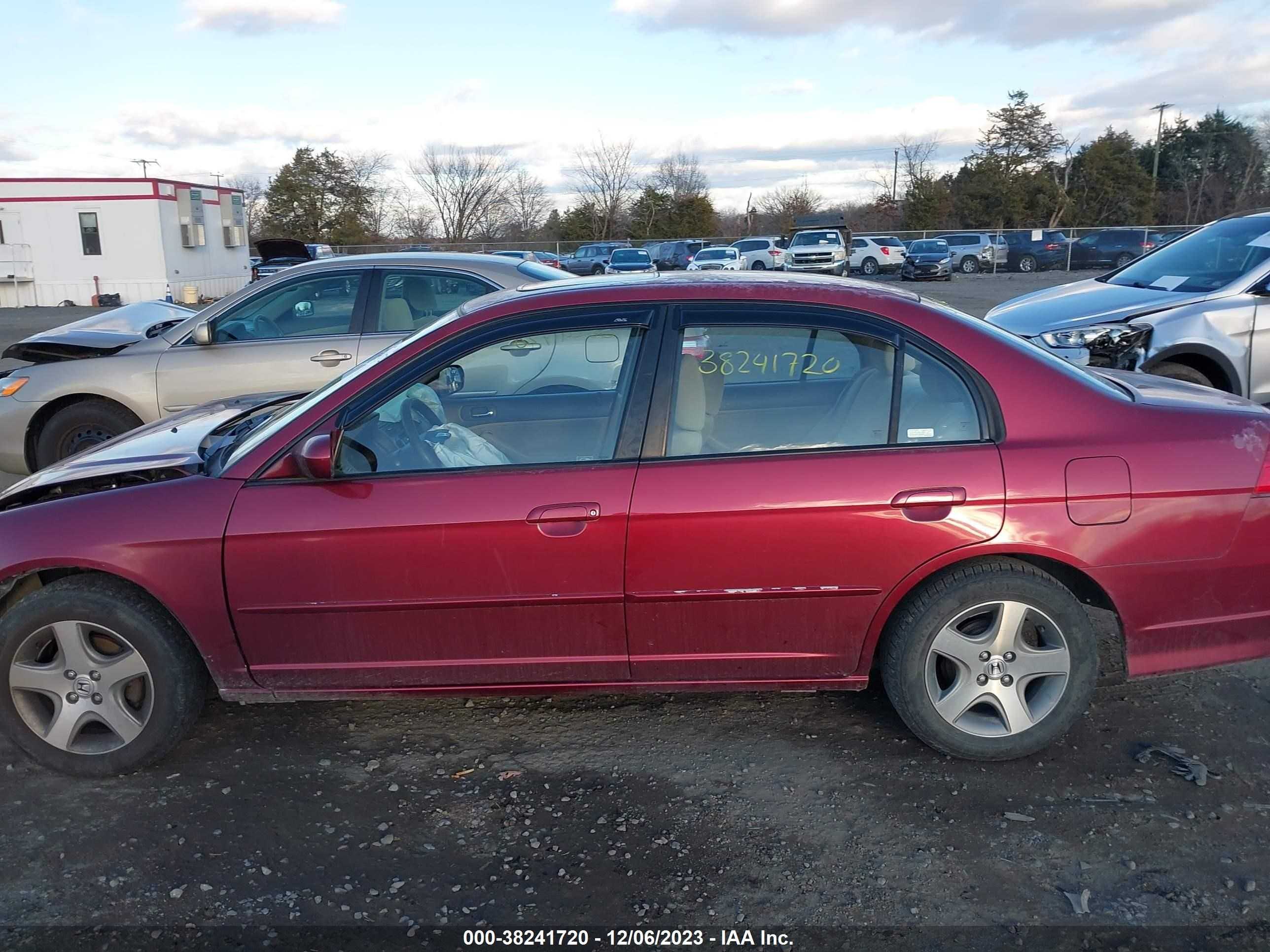 Photo 12 VIN: 2HGES26845H605281 - HONDA CIVIC 