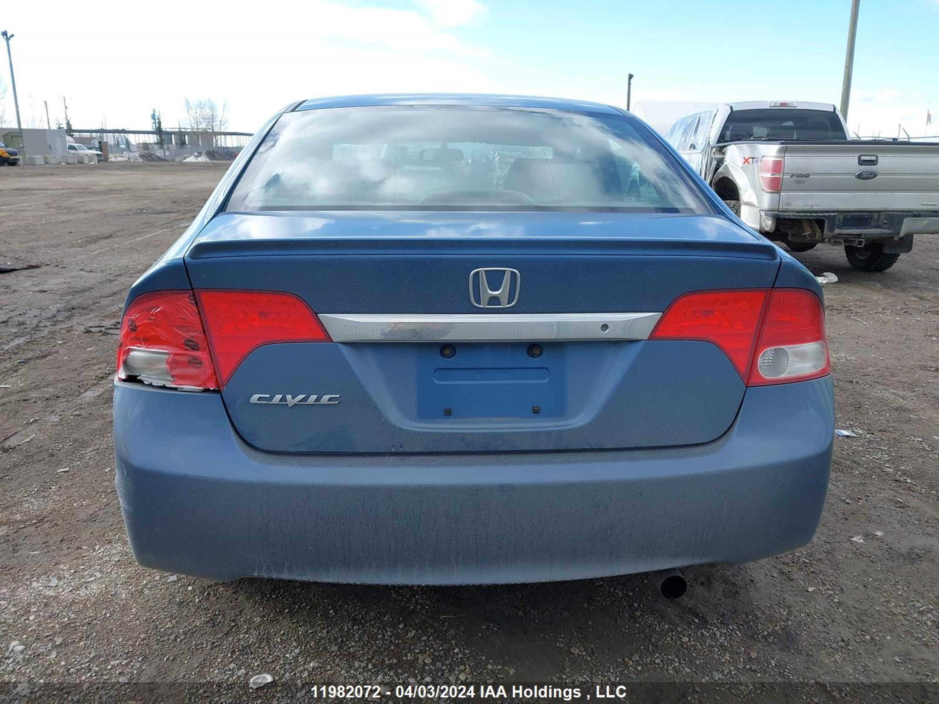 Photo 16 VIN: 2HGFA15449H013272 - HONDA CIVIC 