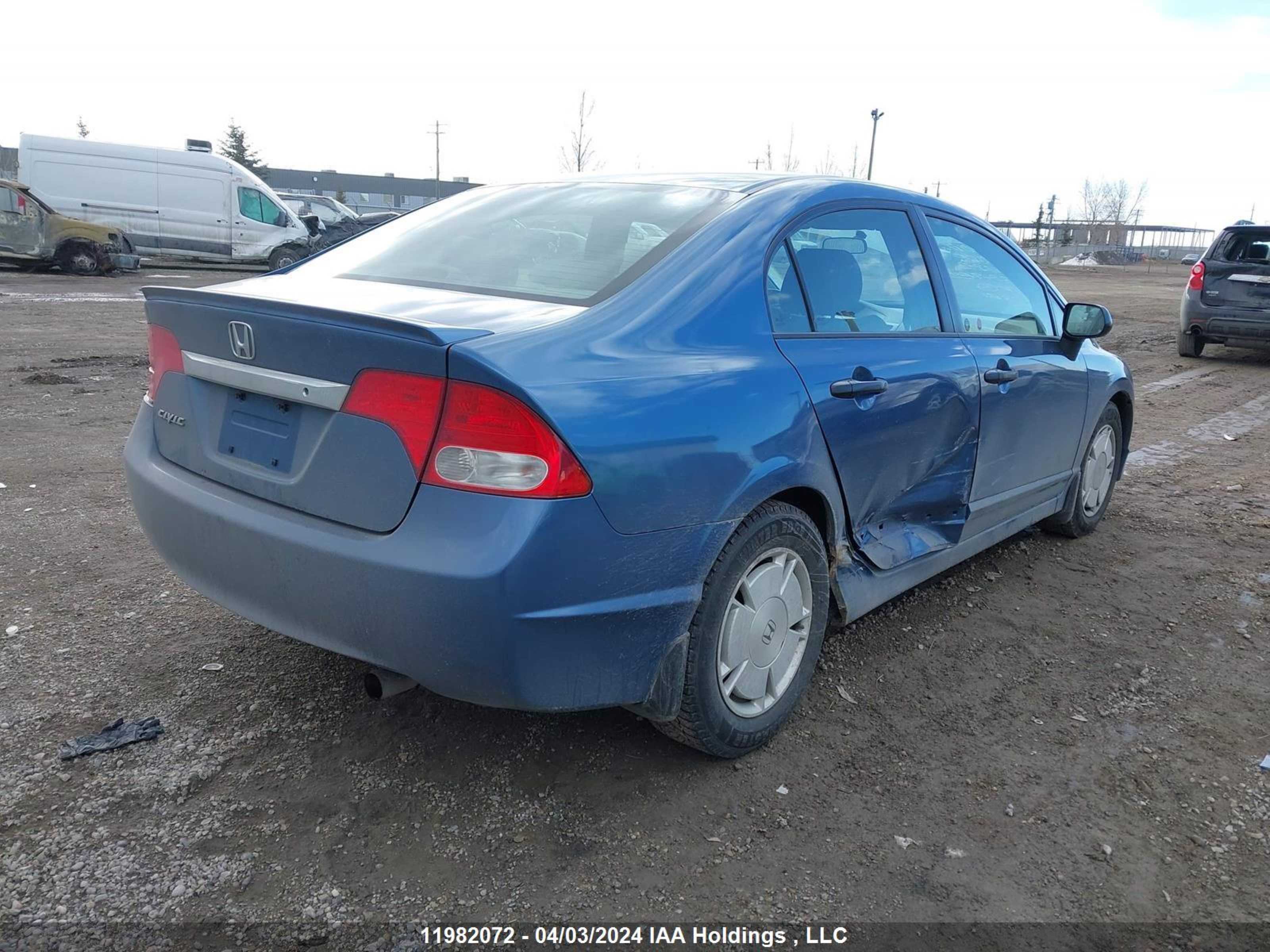 Photo 3 VIN: 2HGFA15449H013272 - HONDA CIVIC 