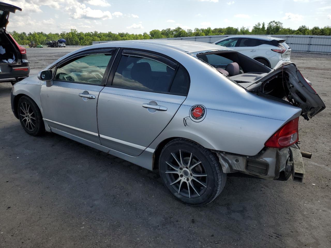 Photo 1 VIN: 2HGFA15568H301172 - HONDA CIVIC 