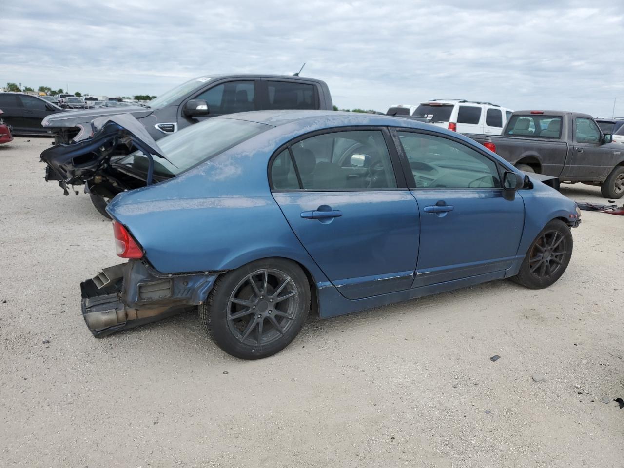 Photo 2 VIN: 2HGFA15579H500099 - HONDA CIVIC 