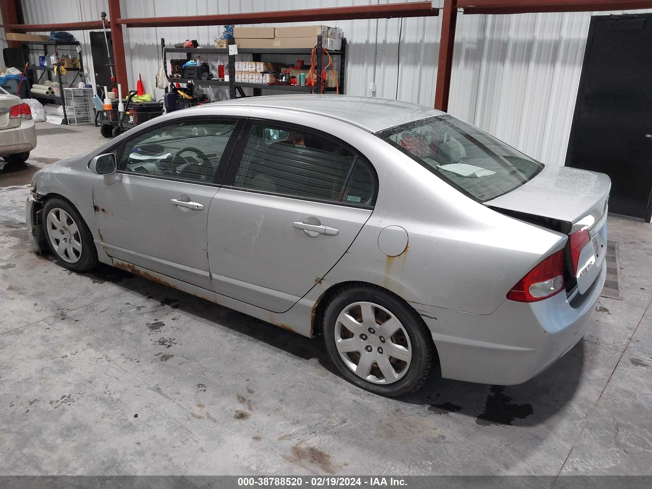 Photo 2 VIN: 2HGFA15589H513573 - HONDA CIVIC 