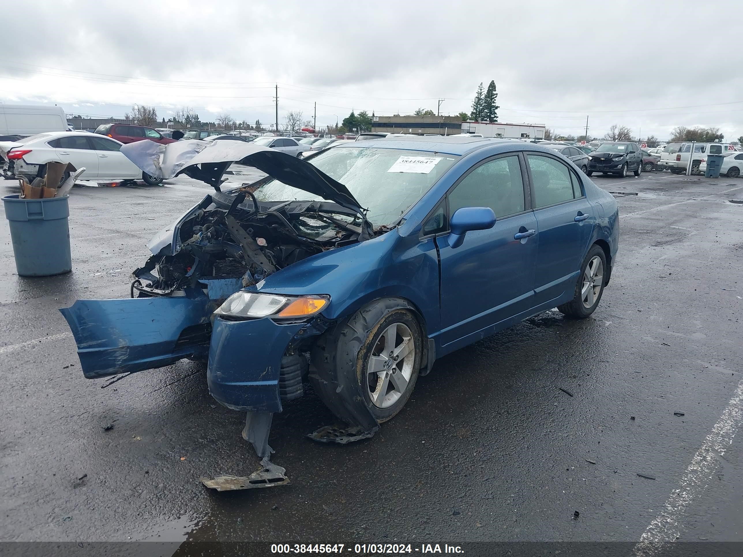 Photo 1 VIN: 2HGFA15818H510698 - HONDA CIVIC 