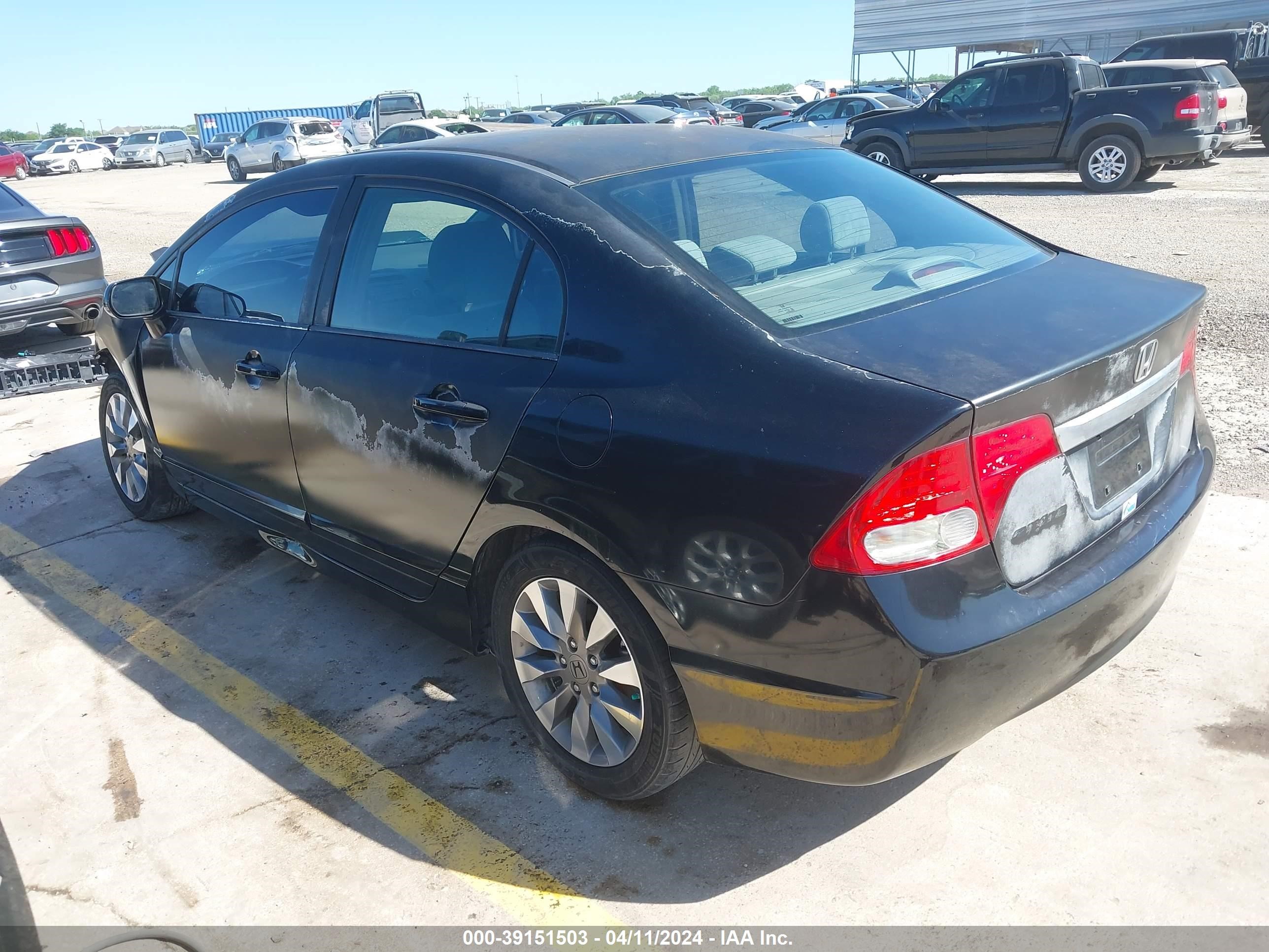 Photo 2 VIN: 2HGFA15829H514471 - HONDA CIVIC 