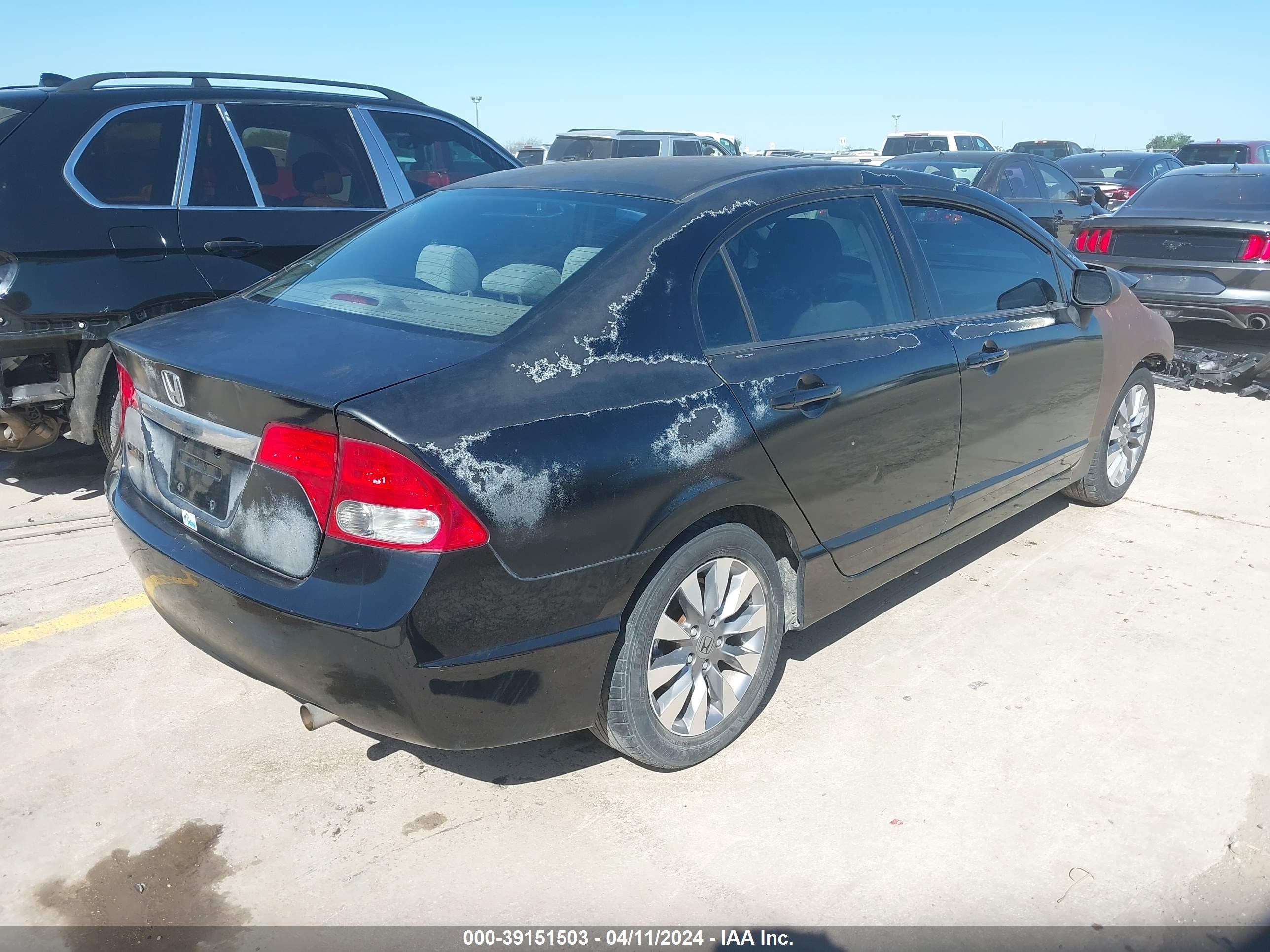 Photo 3 VIN: 2HGFA15829H514471 - HONDA CIVIC 