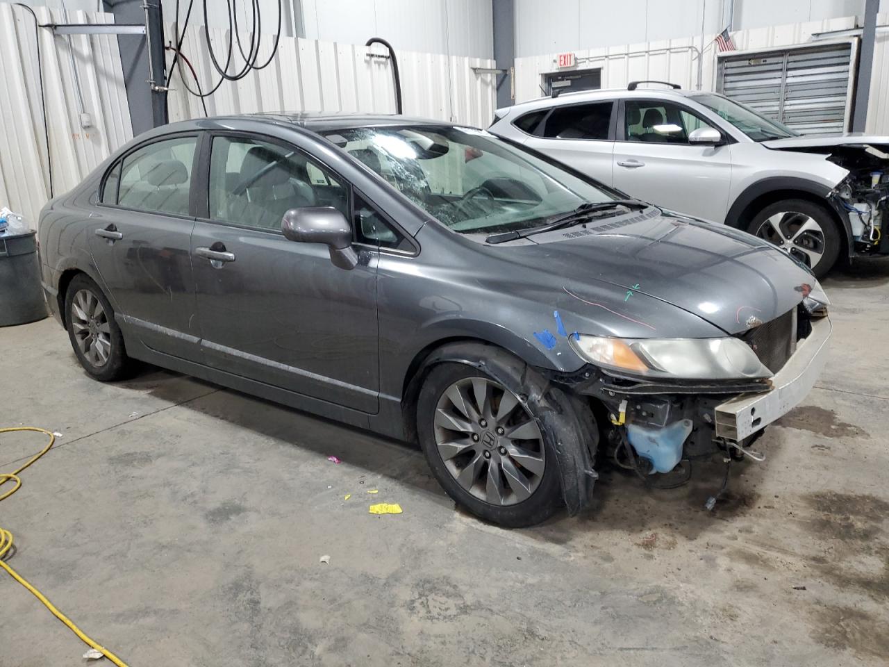 Photo 3 VIN: 2HGFA15979H318017 - HONDA CIVIC 