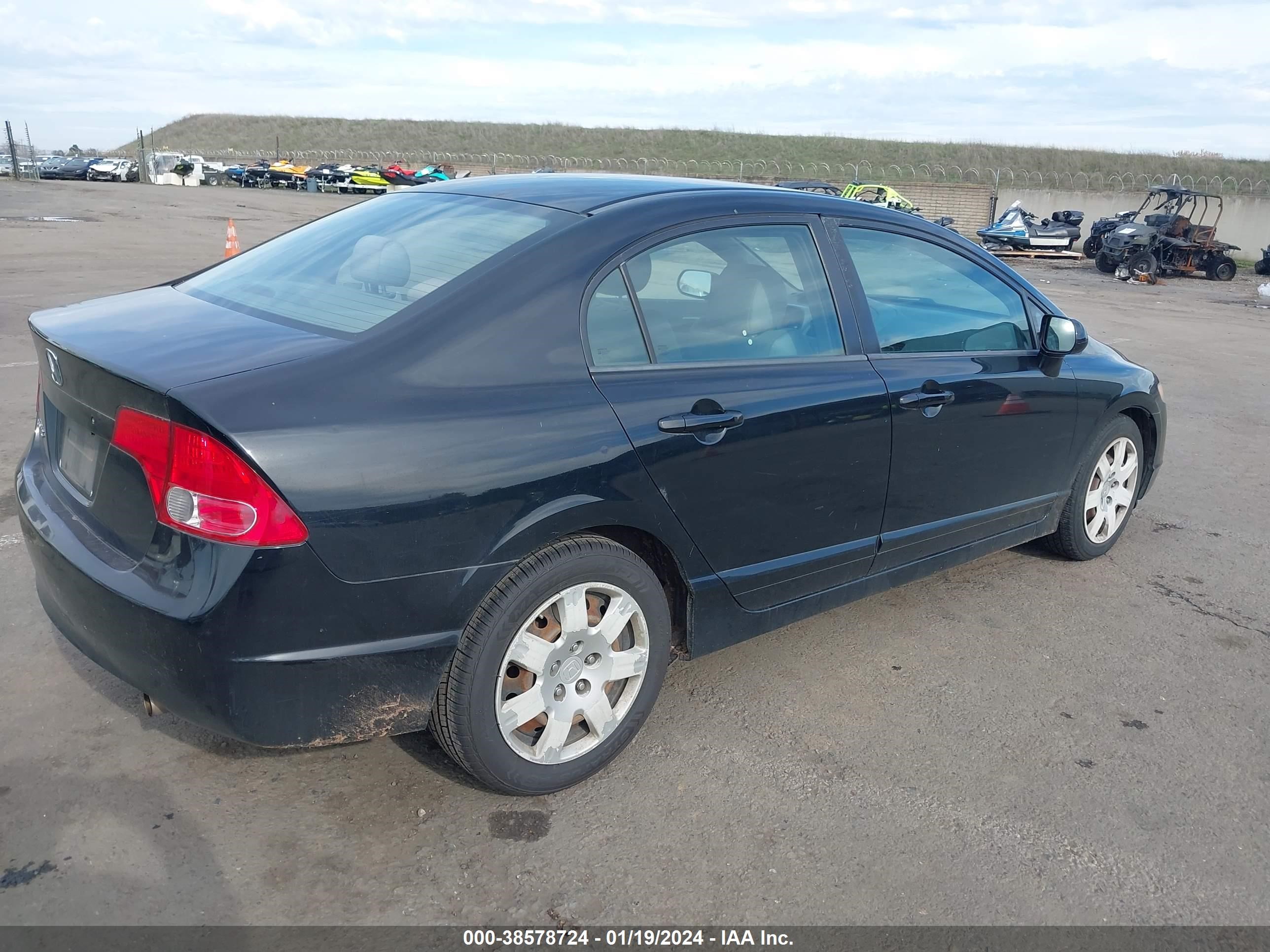 Photo 3 VIN: 2HGFA16508H326034 - HONDA CIVIC 