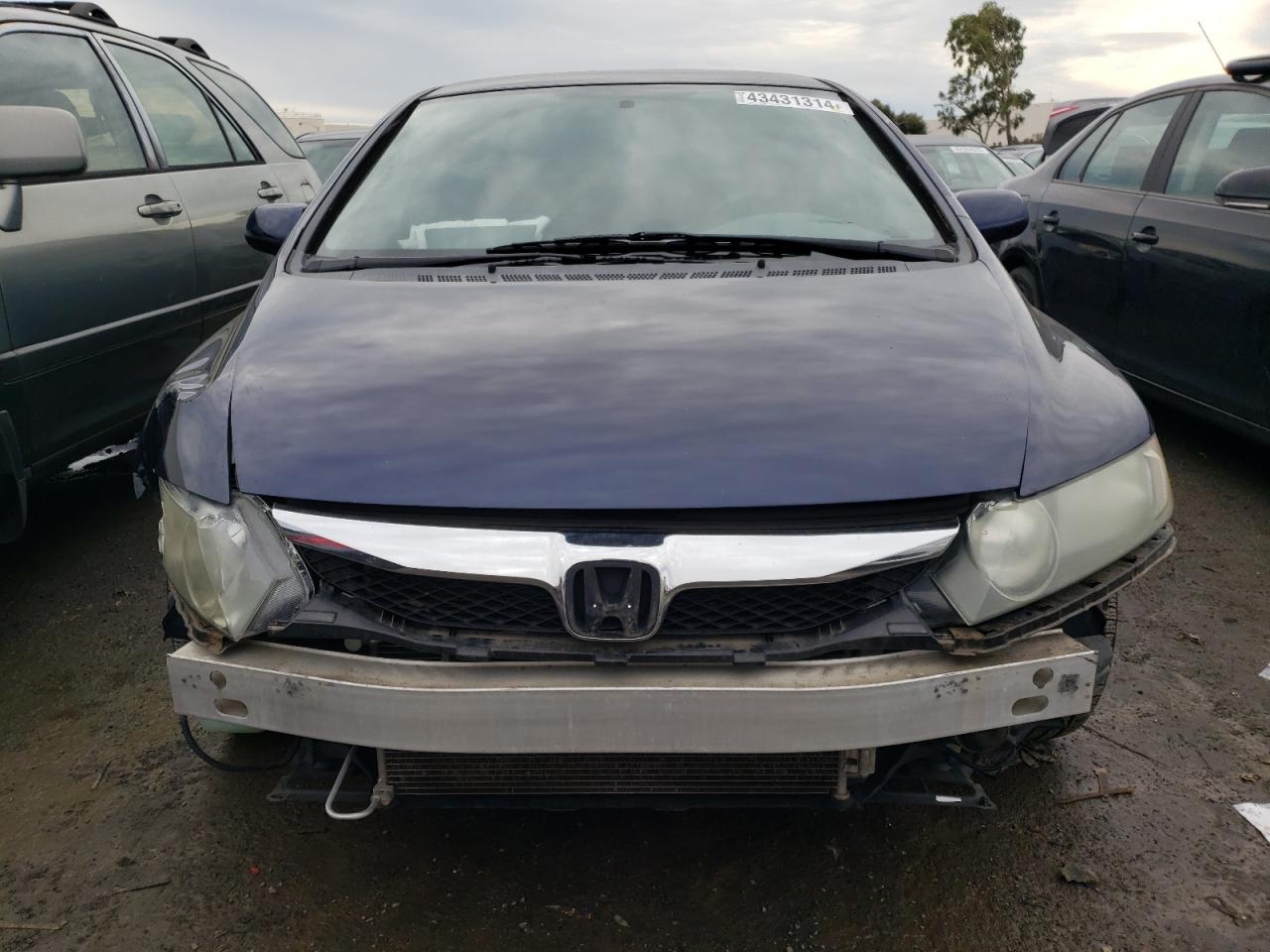 Photo 4 VIN: 2HGFA16509H547103 - HONDA CIVIC 