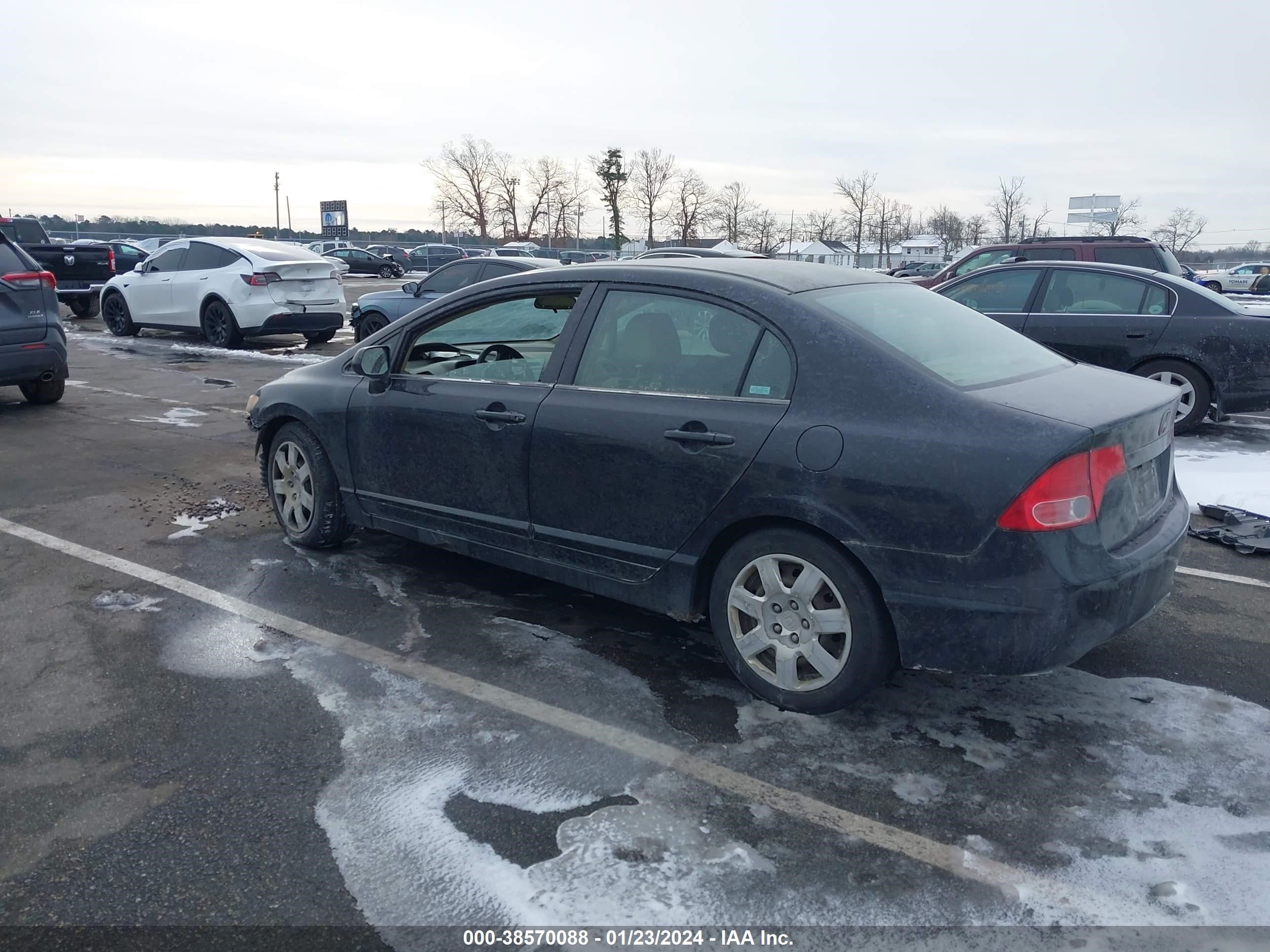 Photo 2 VIN: 2HGFA16516H505518 - HONDA CIVIC 