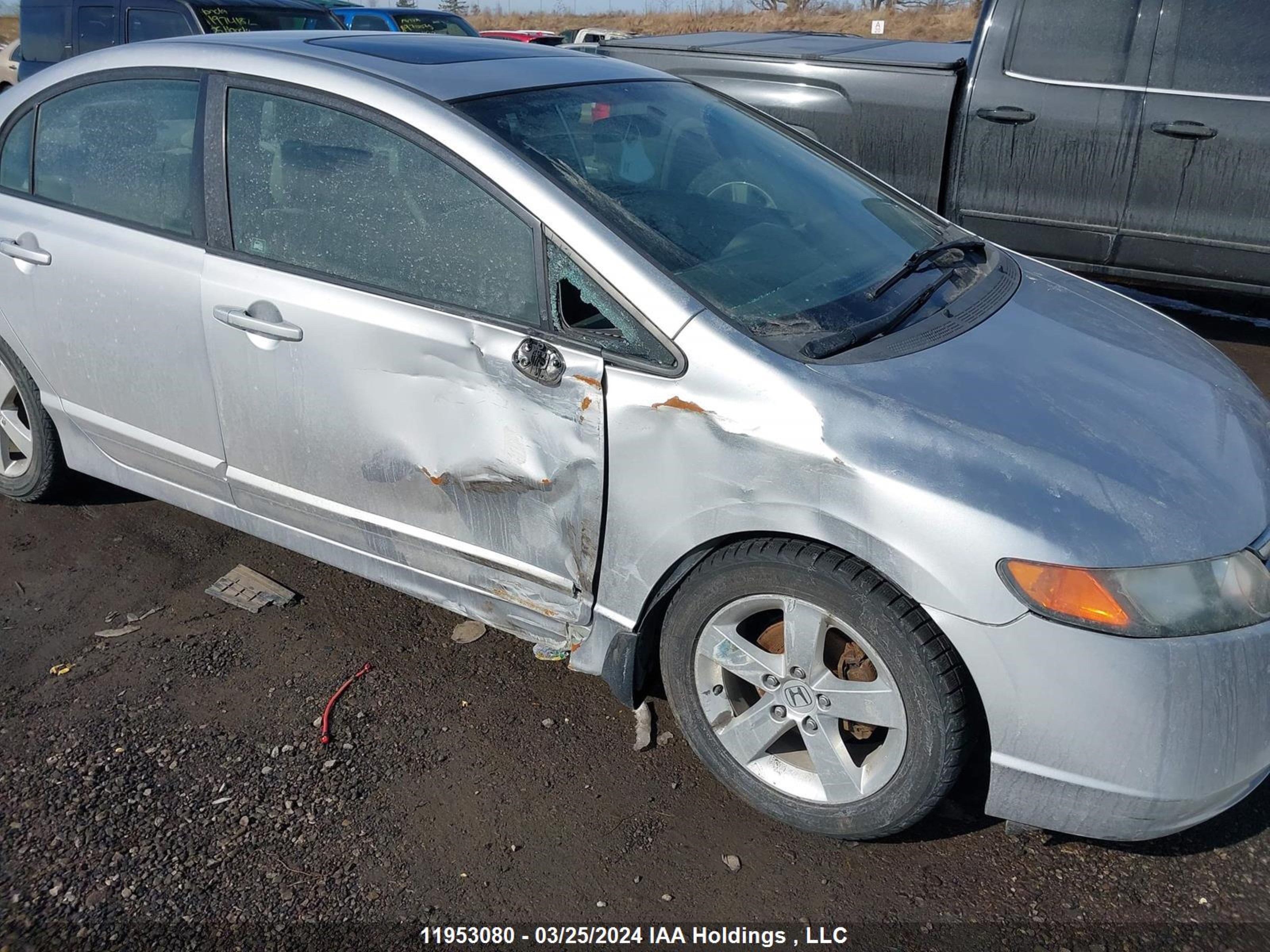 Photo 5 VIN: 2HGFA16528H108628 - HONDA CIVIC 