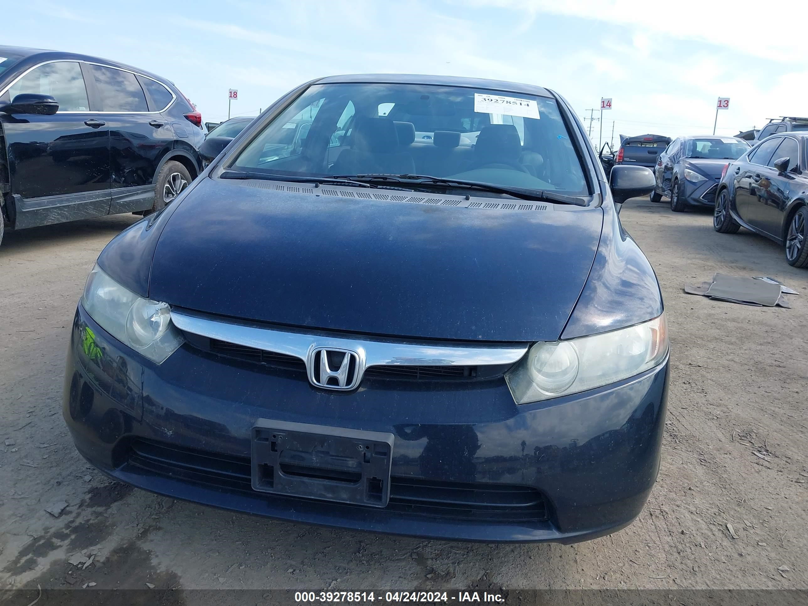 Photo 11 VIN: 2HGFA16528H341229 - HONDA CIVIC 