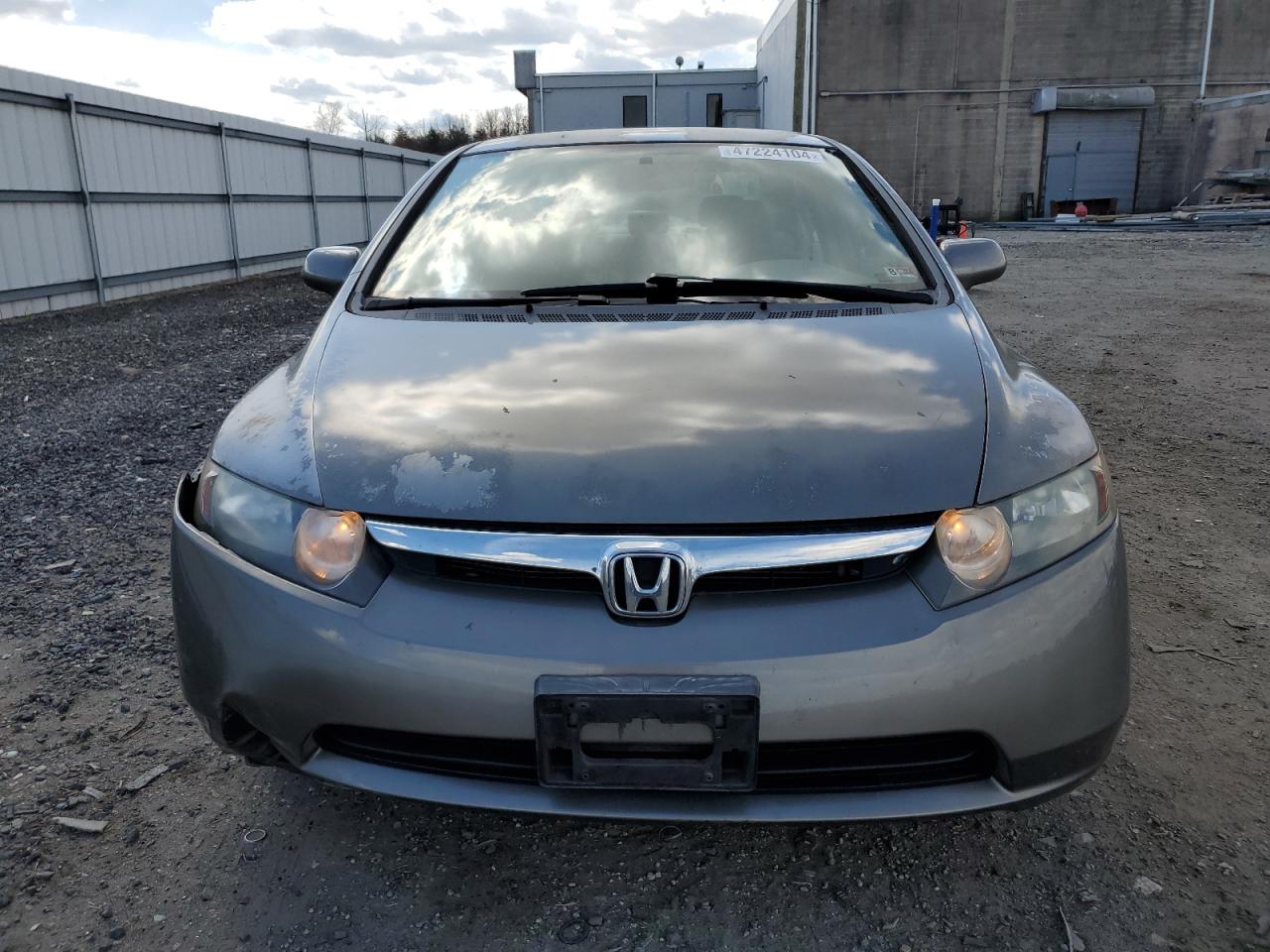 Photo 4 VIN: 2HGFA16528H502520 - HONDA CIVIC 