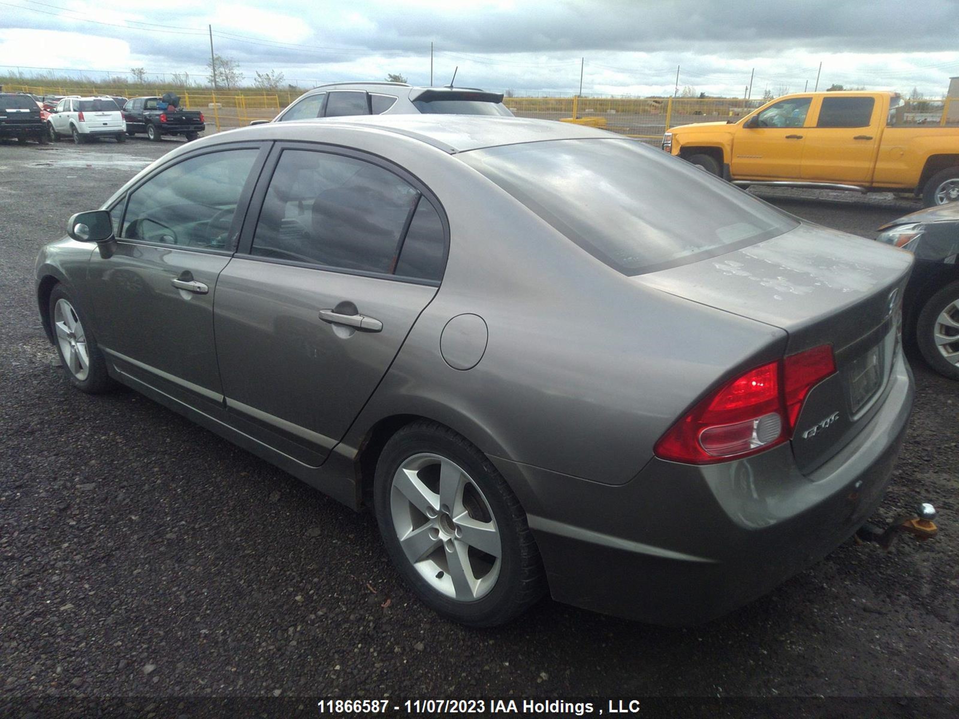 Photo 2 VIN: 2HGFA16537H021870 - HONDA CIVIC 