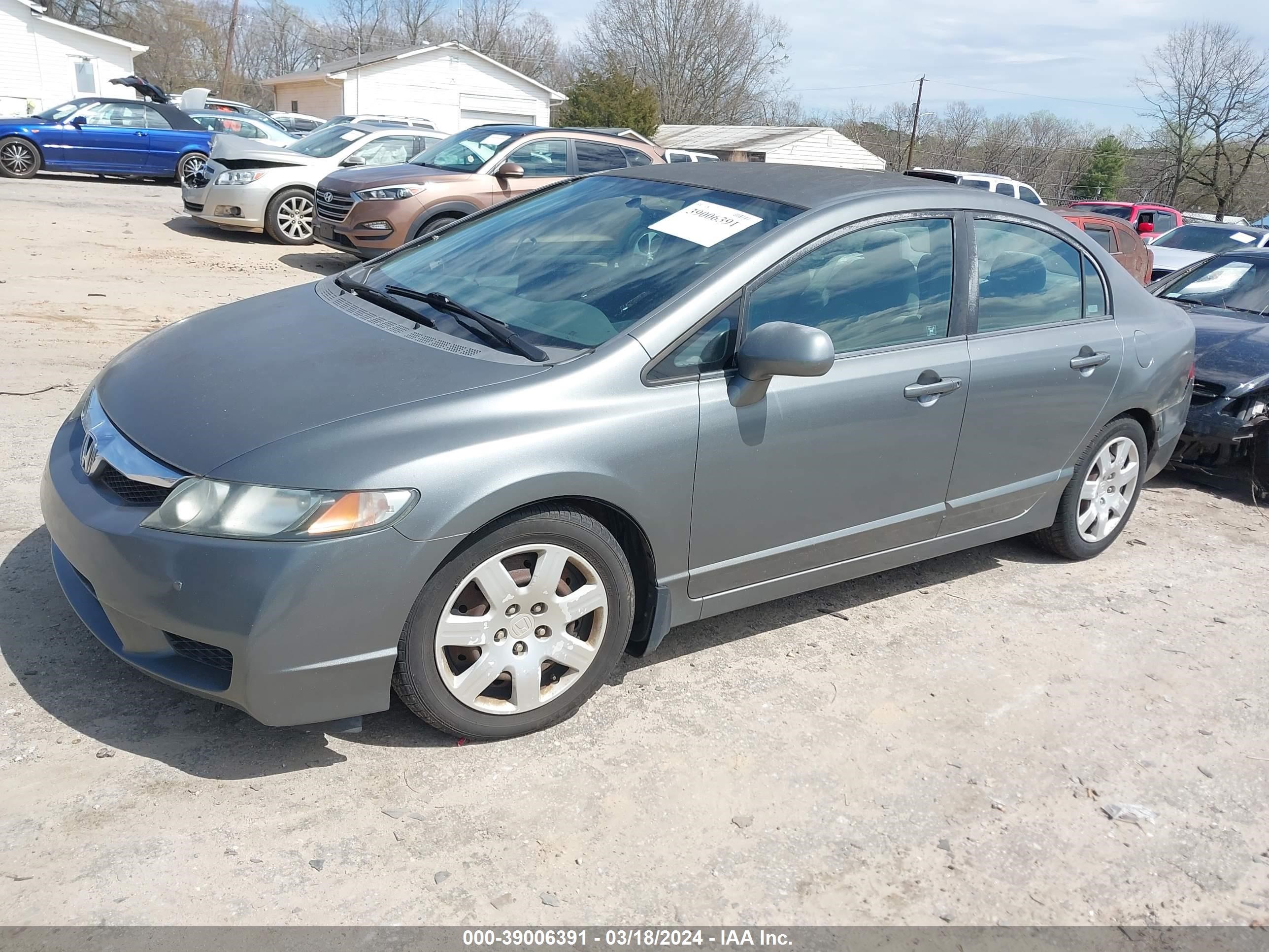 Photo 1 VIN: 2HGFA165X9H315799 - HONDA CIVIC 