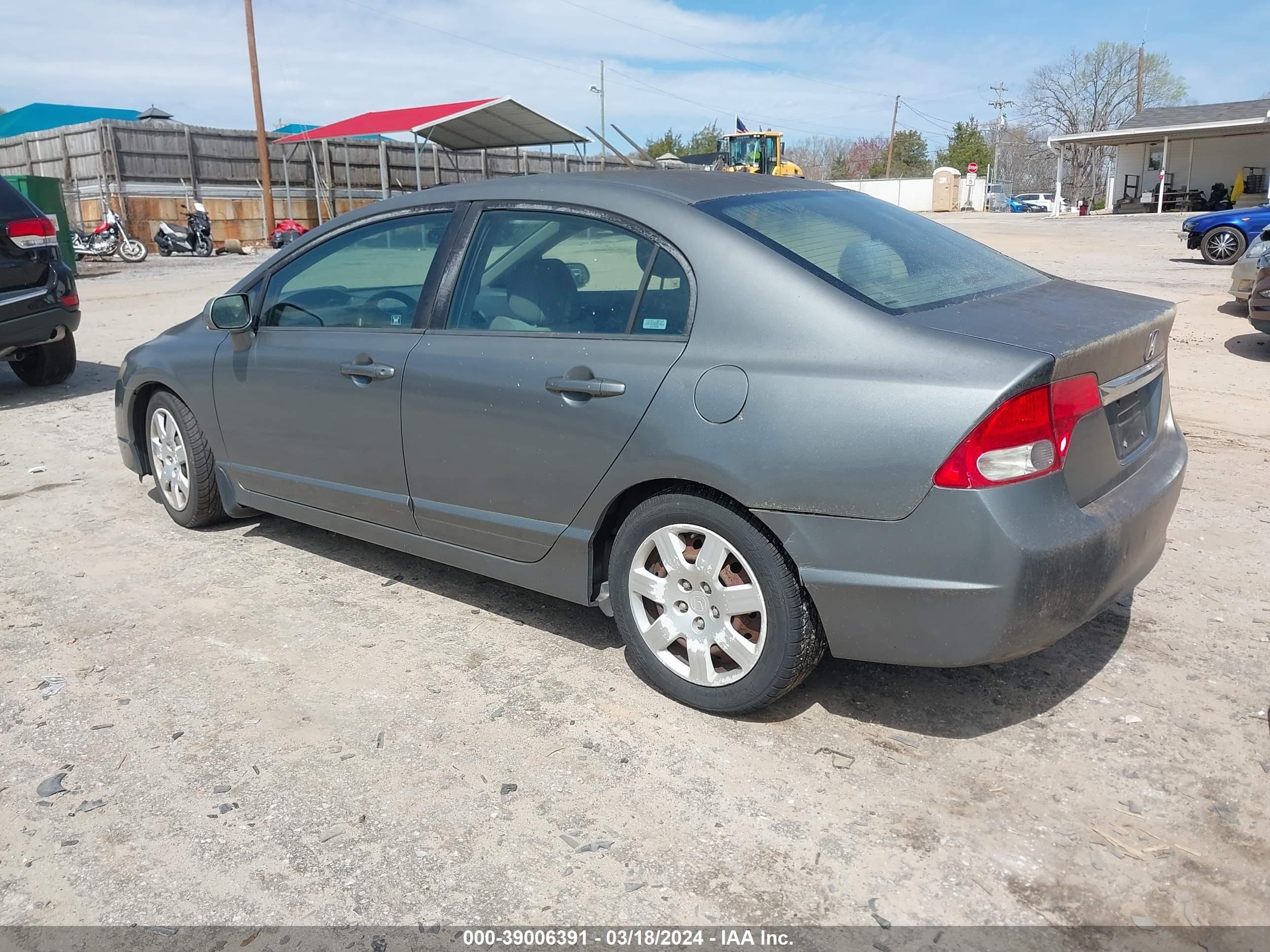 Photo 2 VIN: 2HGFA165X9H315799 - HONDA CIVIC 