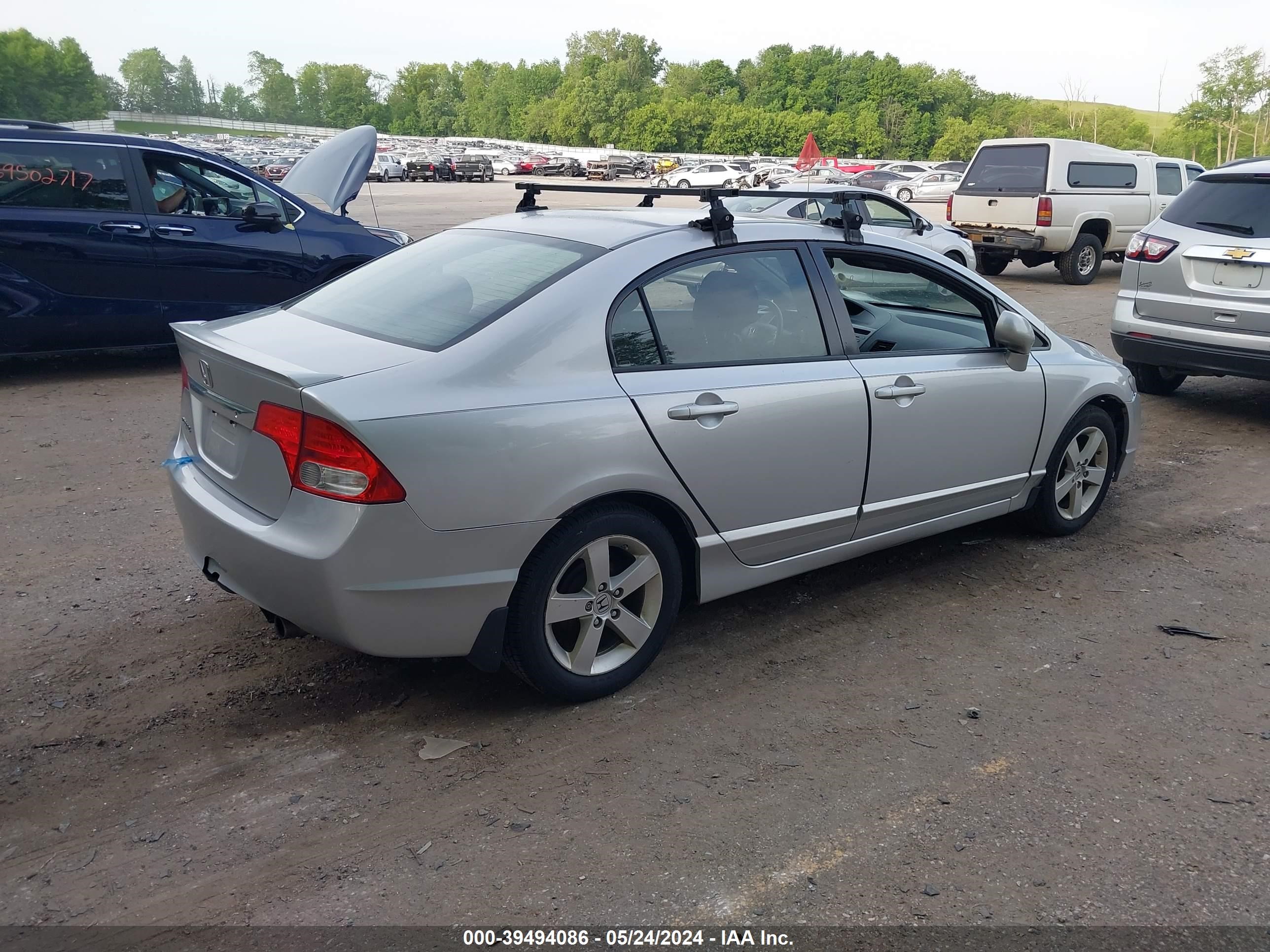 Photo 3 VIN: 2HGFA16609H322401 - HONDA CIVIC 